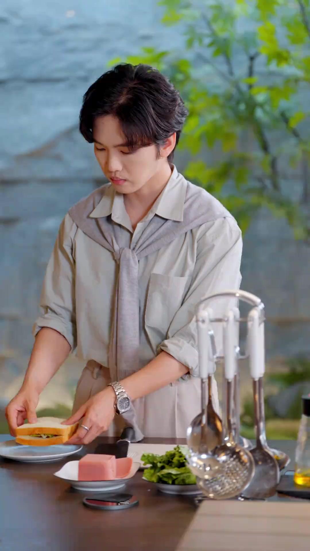 (Doblado)El amor se fue al dar la espalda