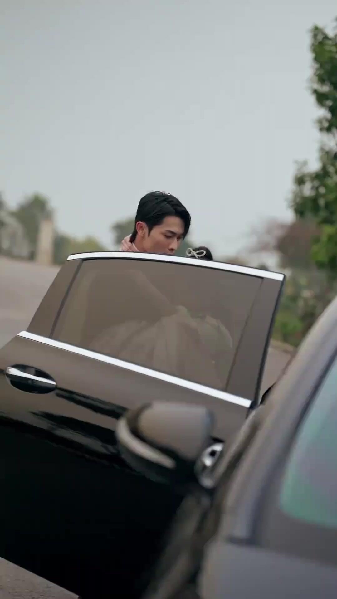 (พากย์เสียง) รักจากลา