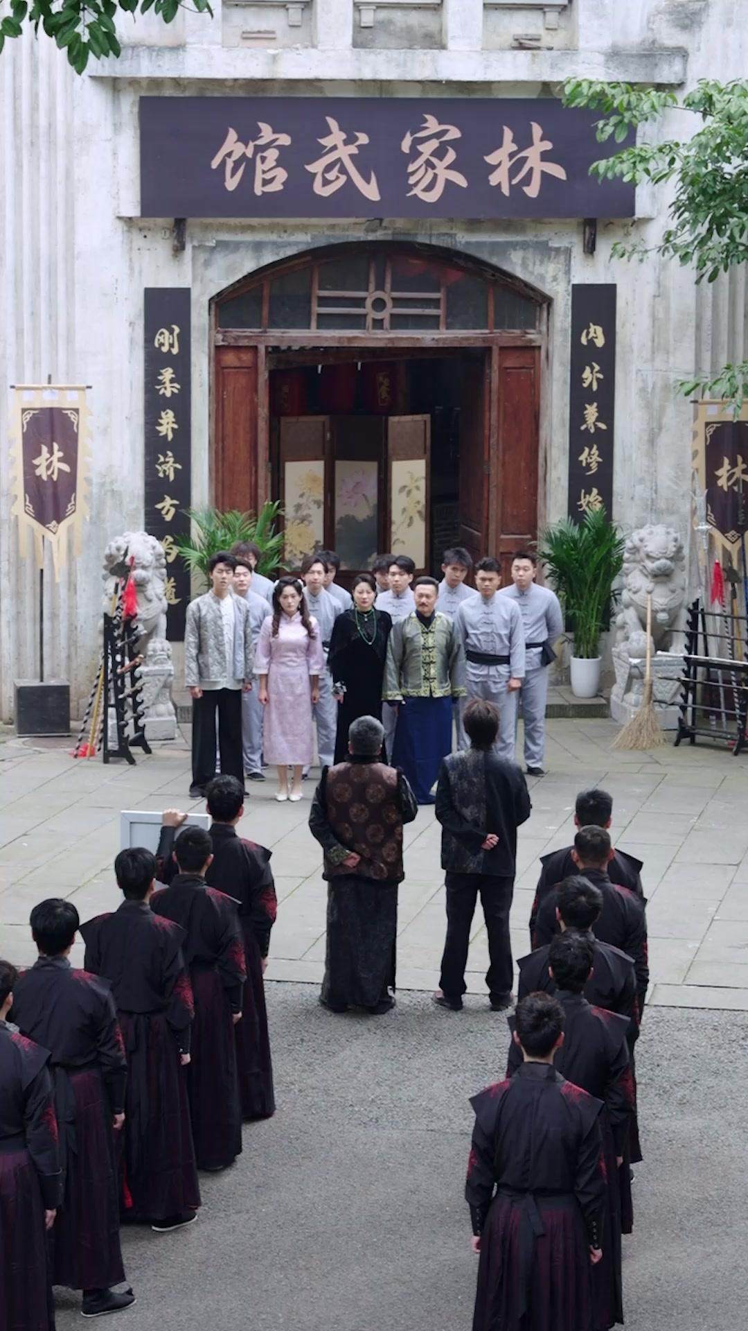 失憶天尊，扮豬吃虎護妻