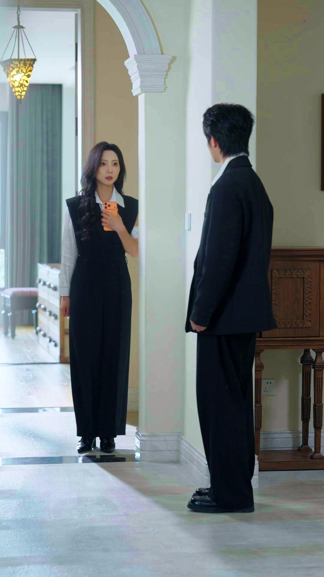 Cinta Tak Bisa Bicara