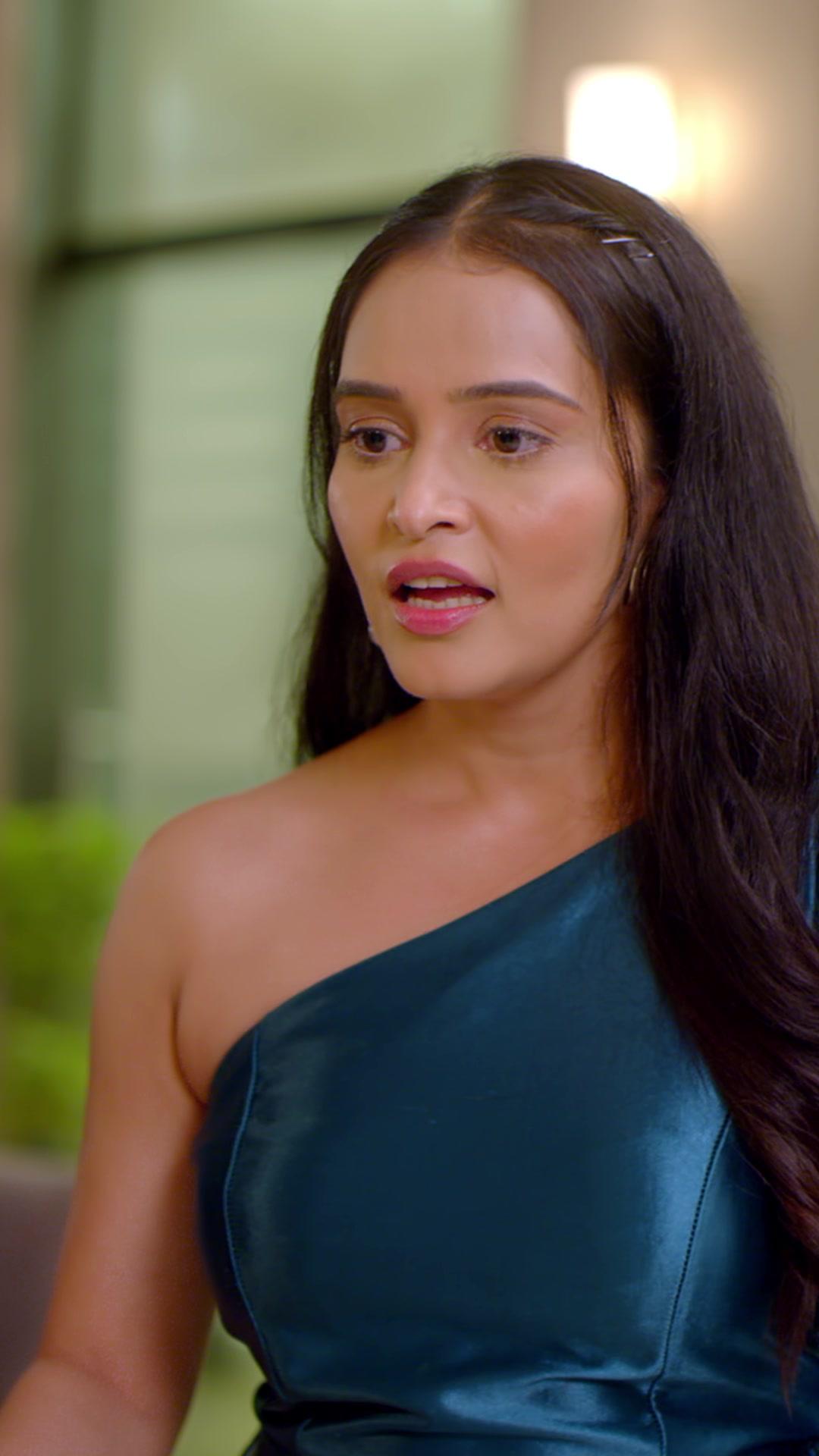 Poor Guests? Wrong Billionaires.