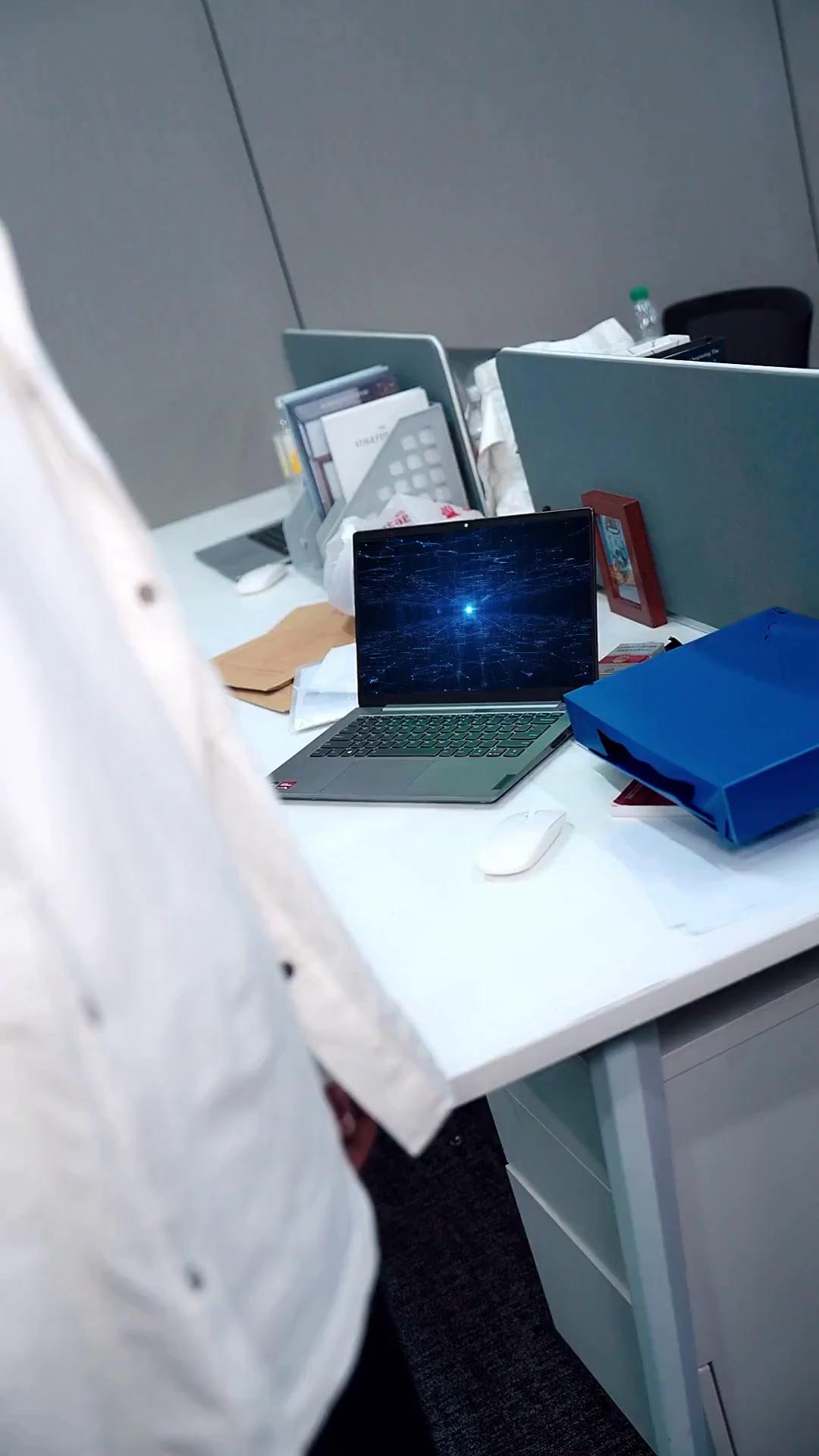 (Dubbed) System's Ultimatum: Love Me, Boss Lady!