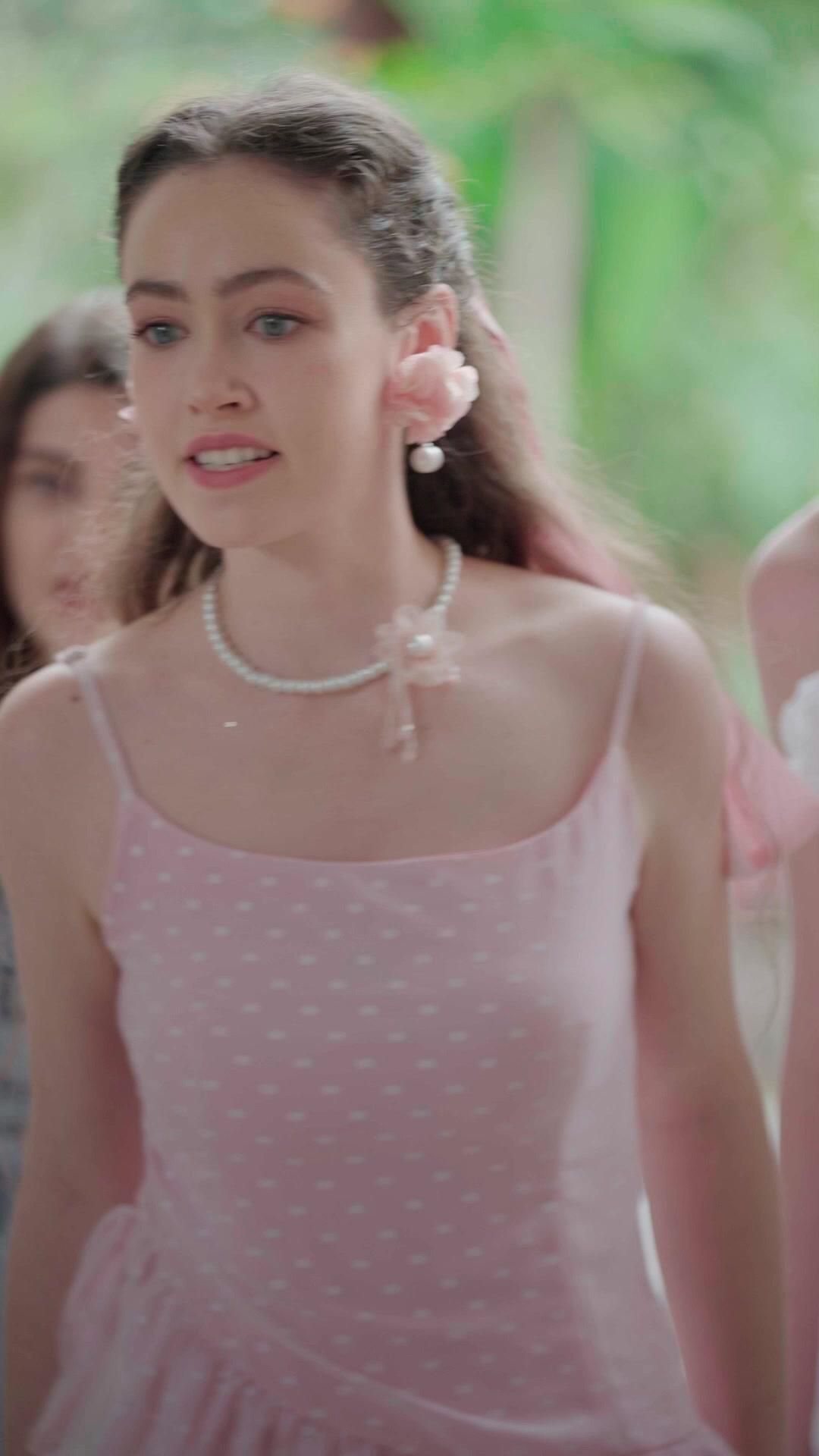 Gold Digging Bride's Fatal Mistake