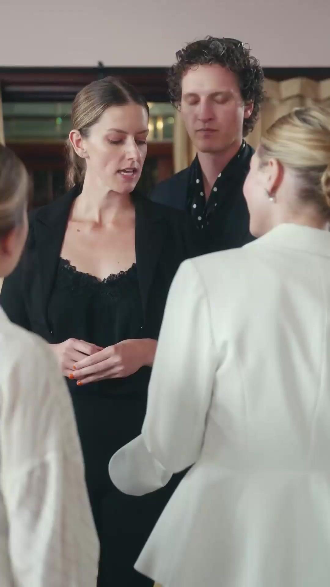 (Dublagem) Noivo Trocado: Casei com um Chefão da Máfia