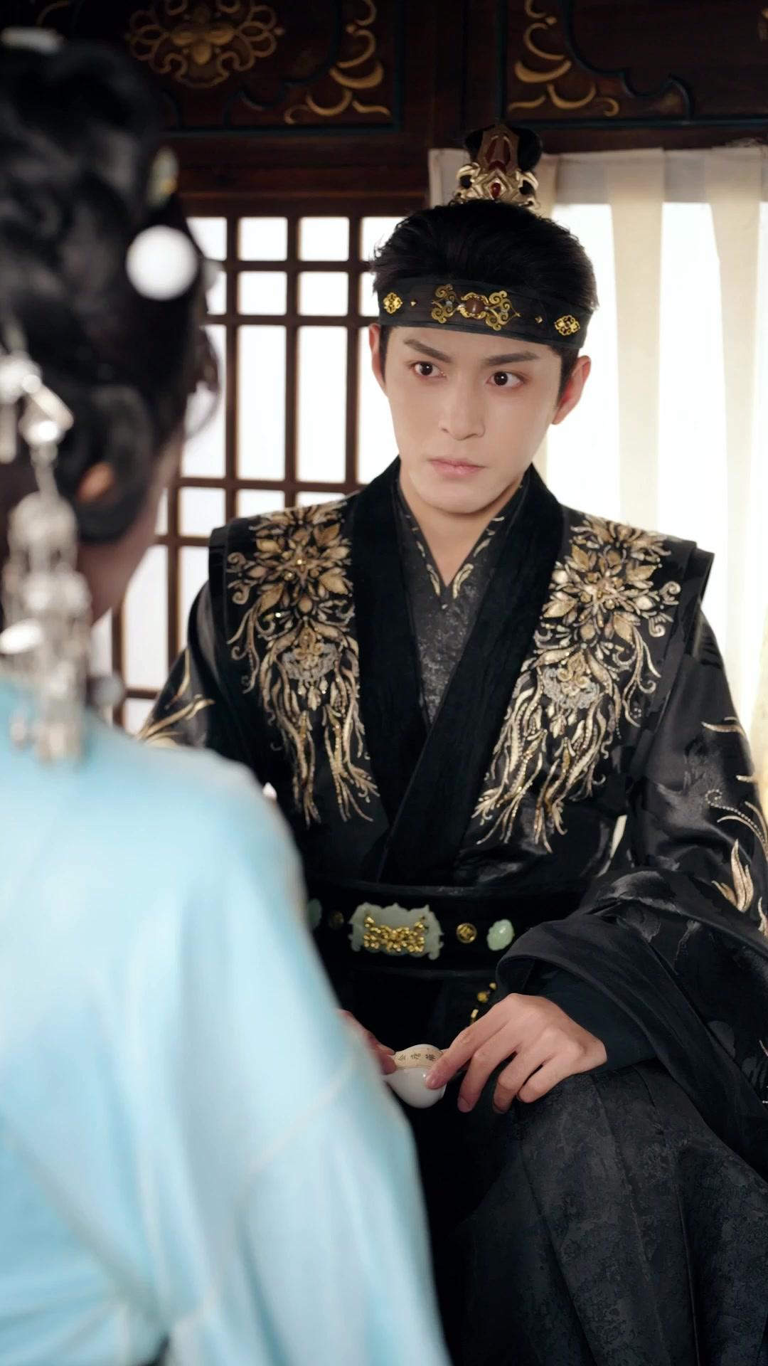 DOUCE RUSE, AMOUR PRINCIER