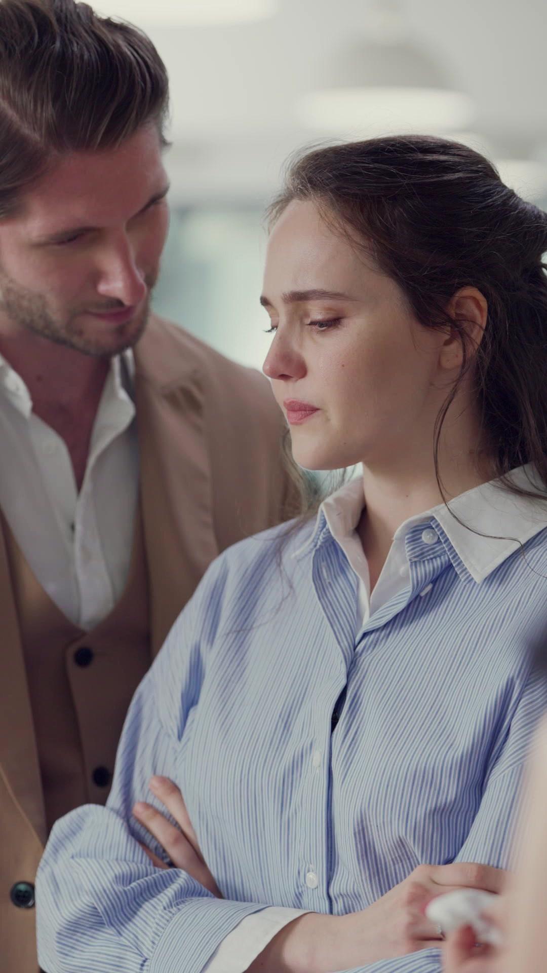 Nossa! Meu Marido Garçom É um CEO!