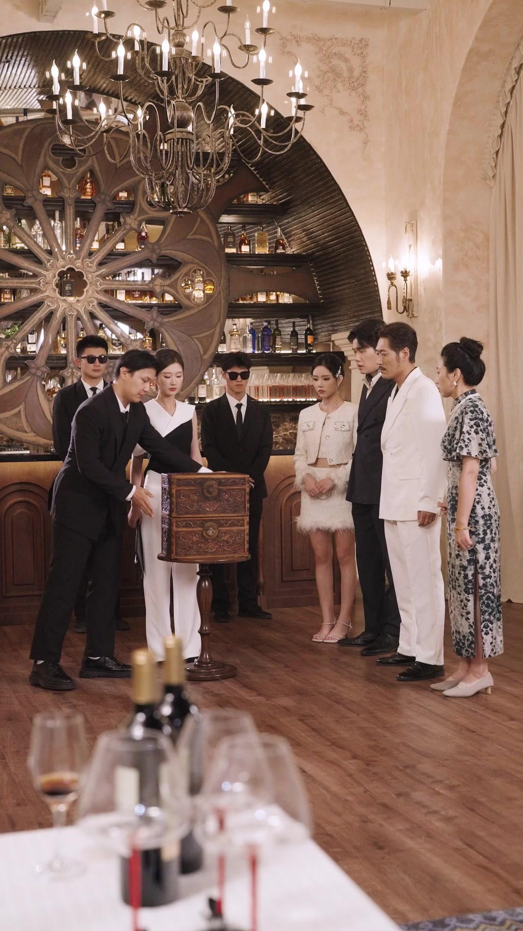 Cô Vợ Giả Ngốc