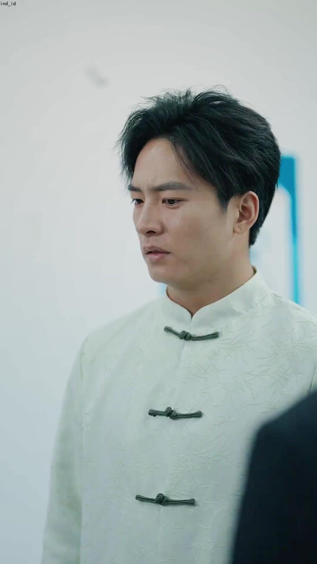 Ikan Asin Jadi Naga Pengguncang Langit