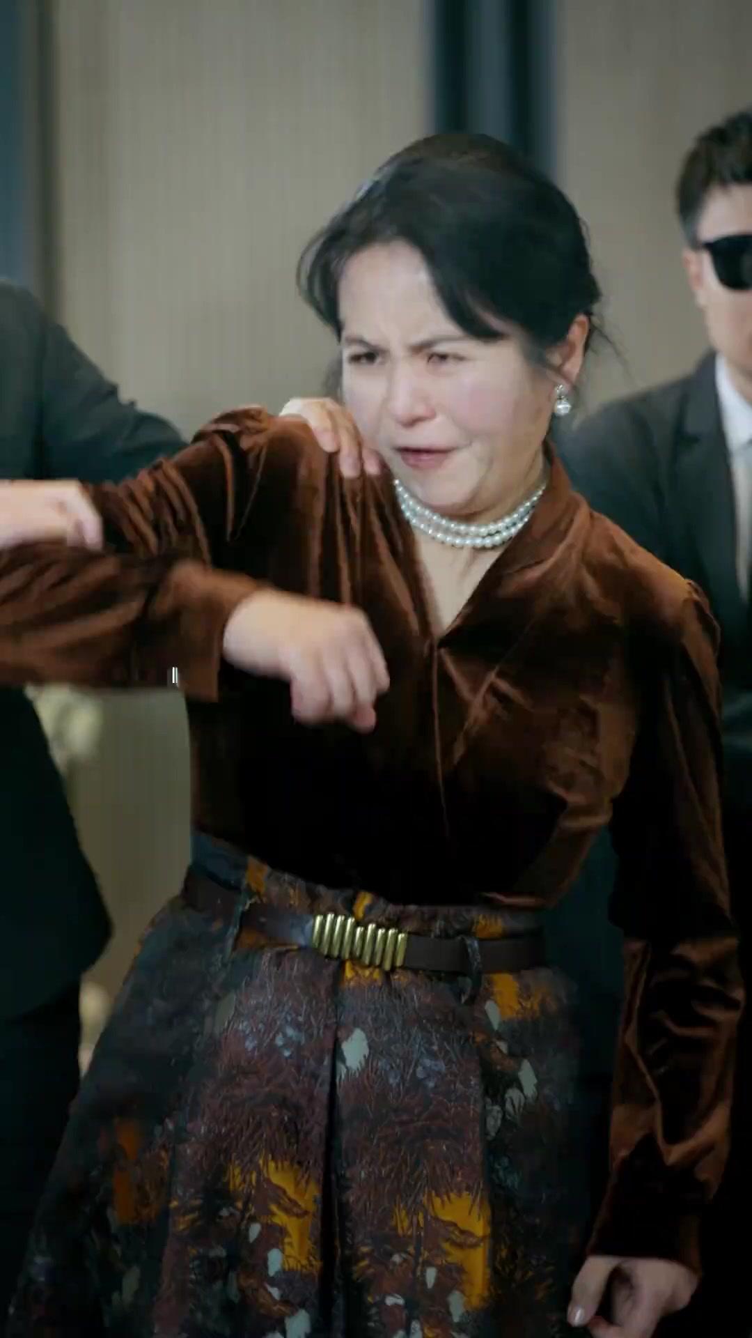 (Doblado) Esta vez, cambiaré mi destino