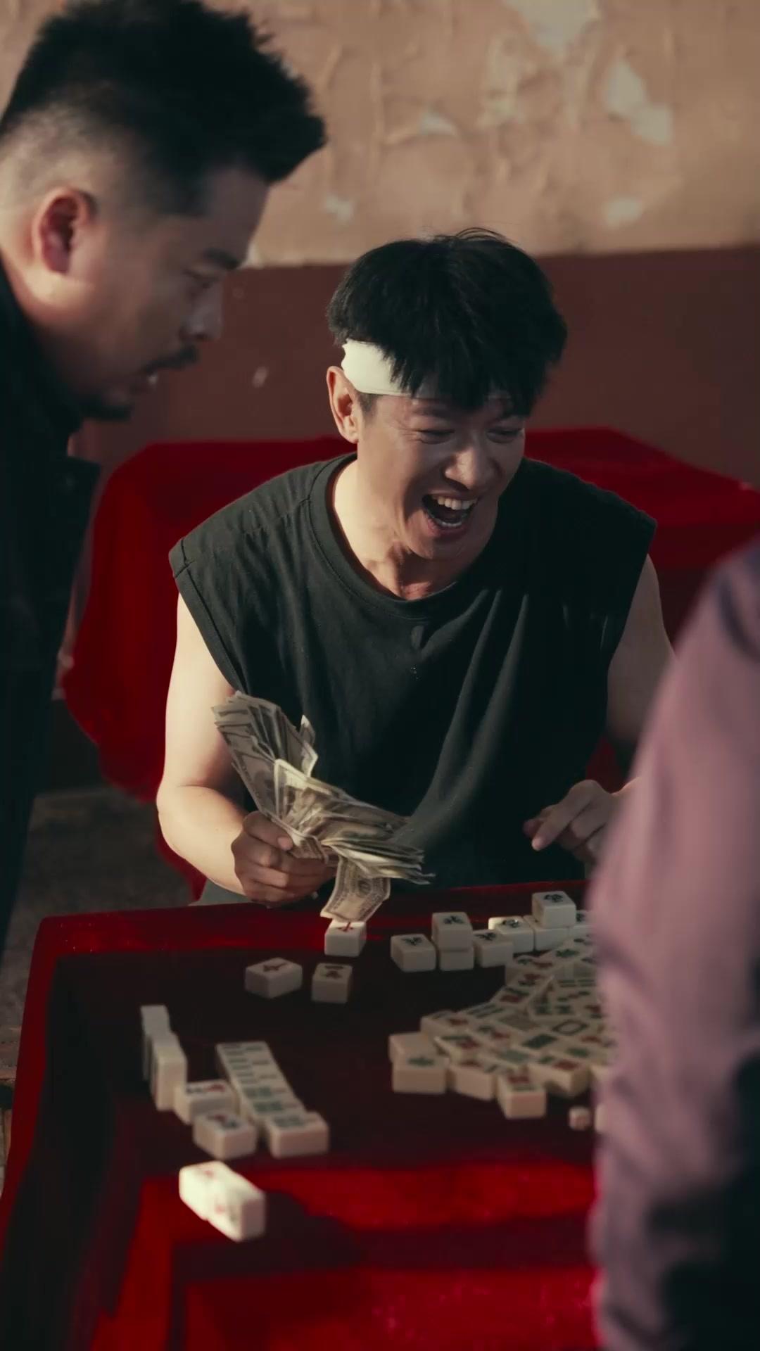 Misi Rahasia: Turnamen Dewa Judi