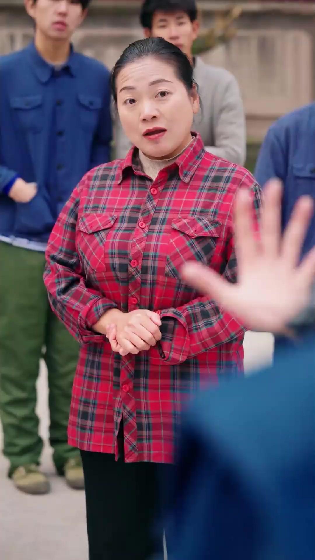 (Dubbed) Fashion Queen? But in the 80s!