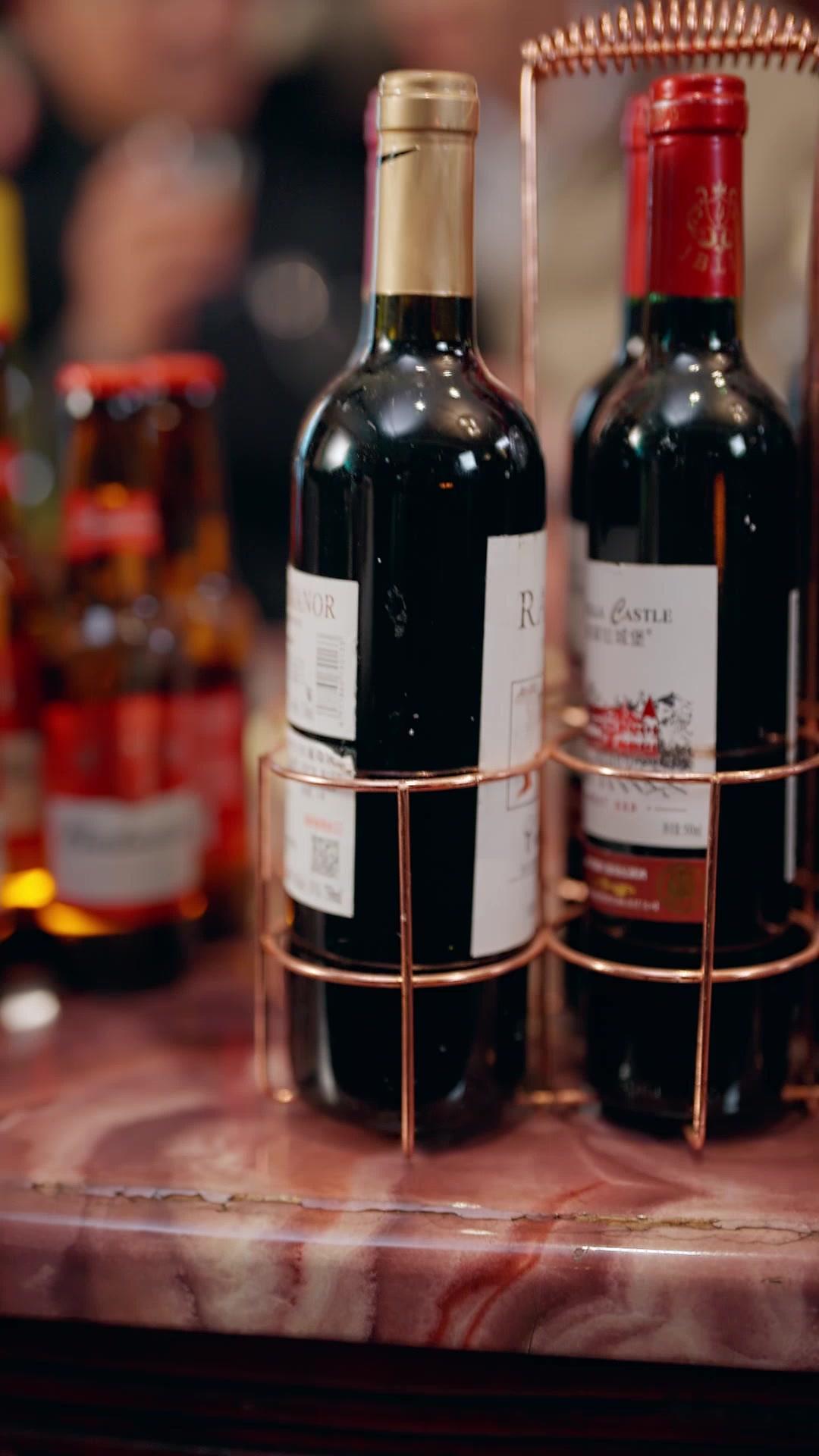 Iblis Topeng Misterius