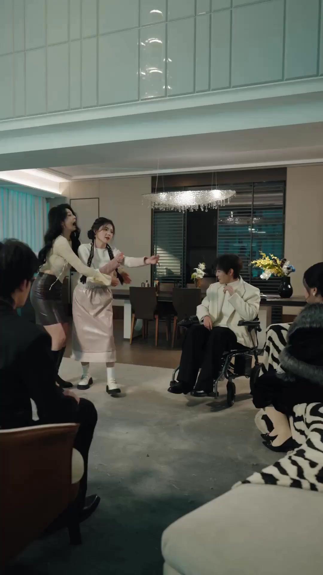 (Doblado) La pesadilla de la protagonista