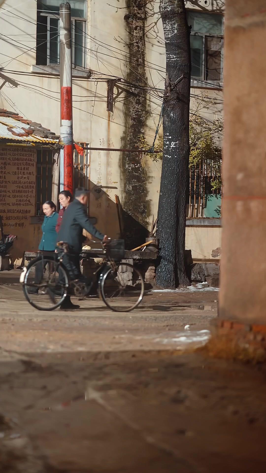 Reborn in the '80s, Dumping My Ex for Good