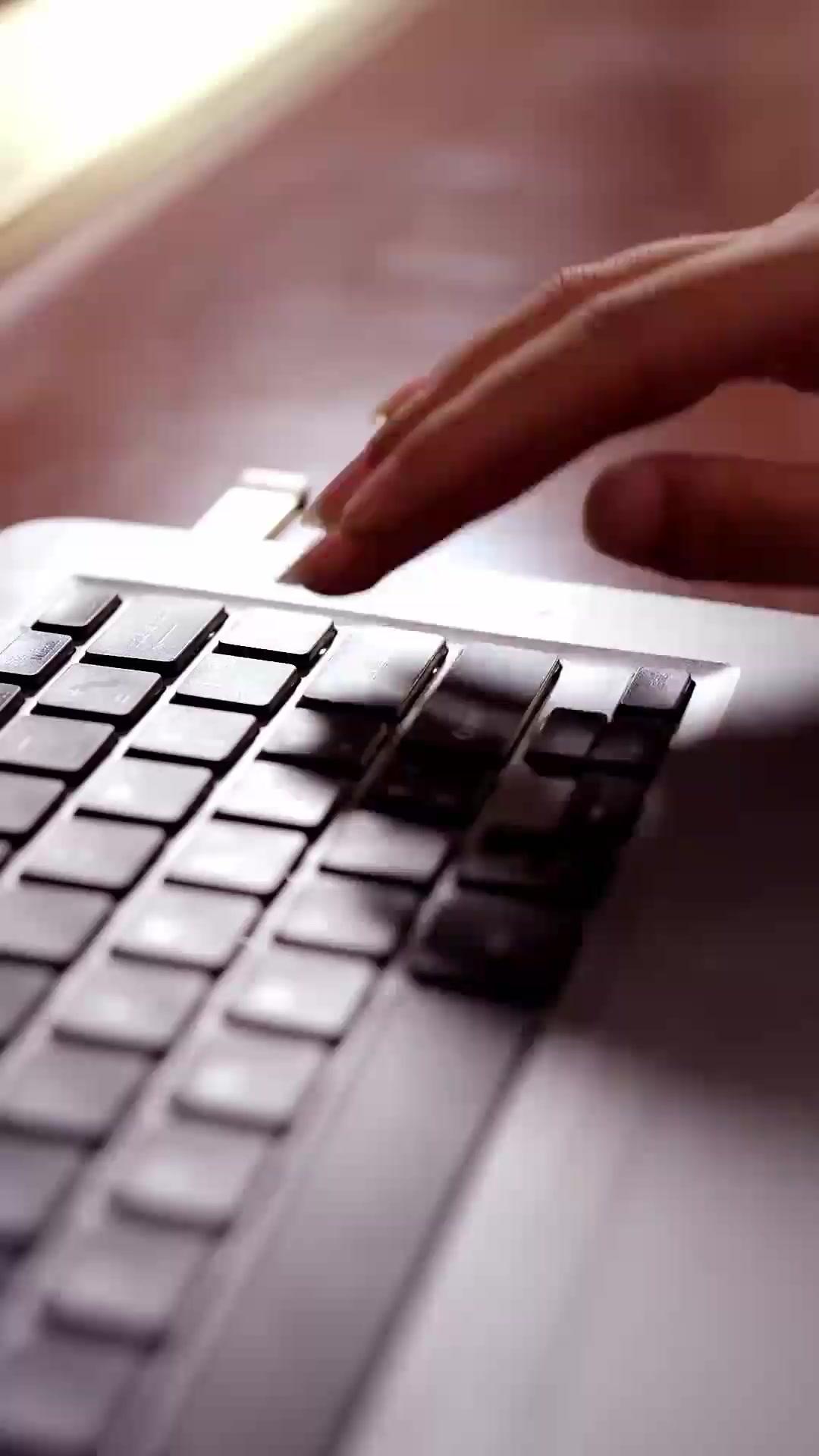 (더빙) 아내의 곰인형이 움직인다