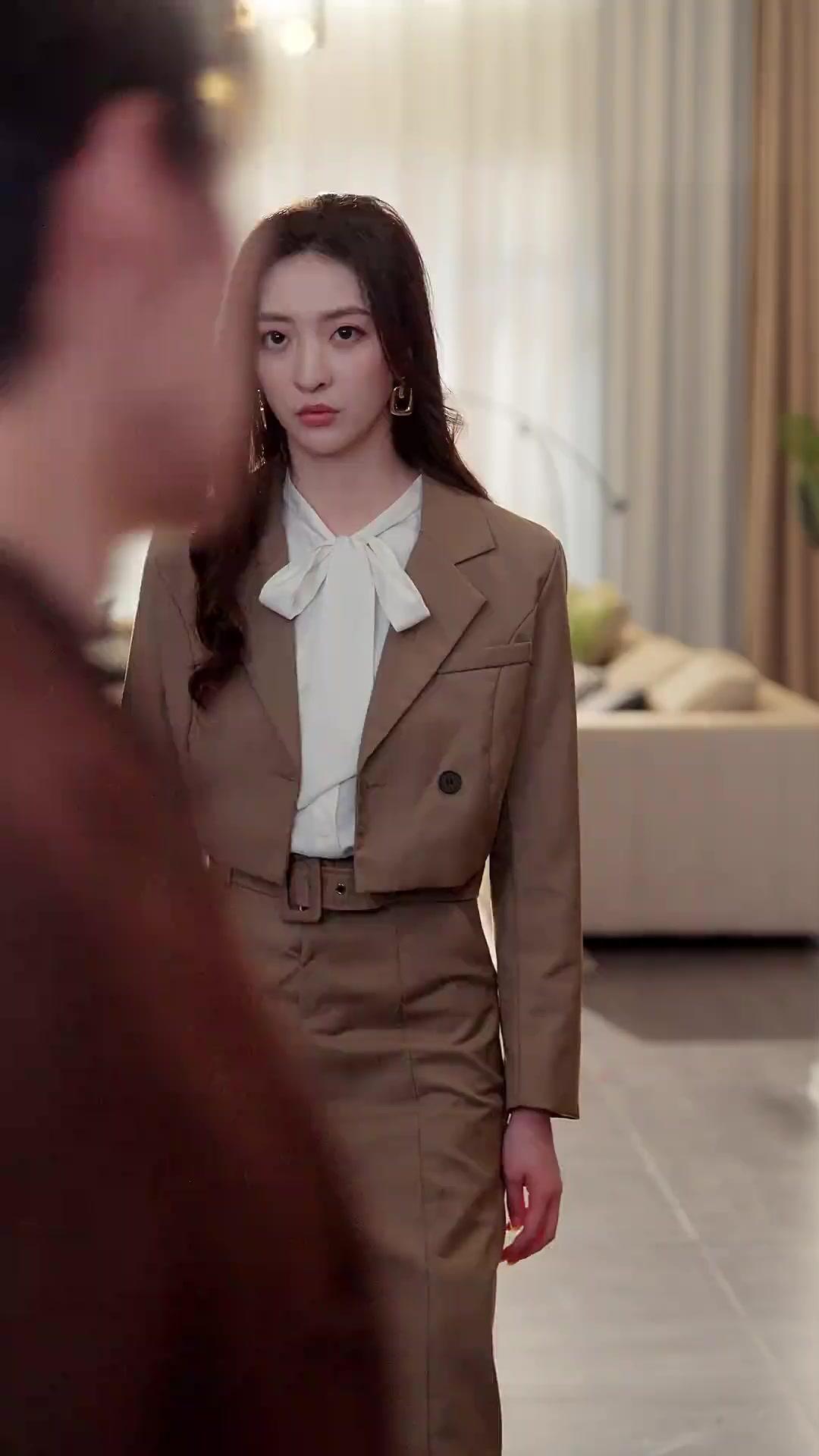 MON MARI, MILLIARDAIRE SECRET