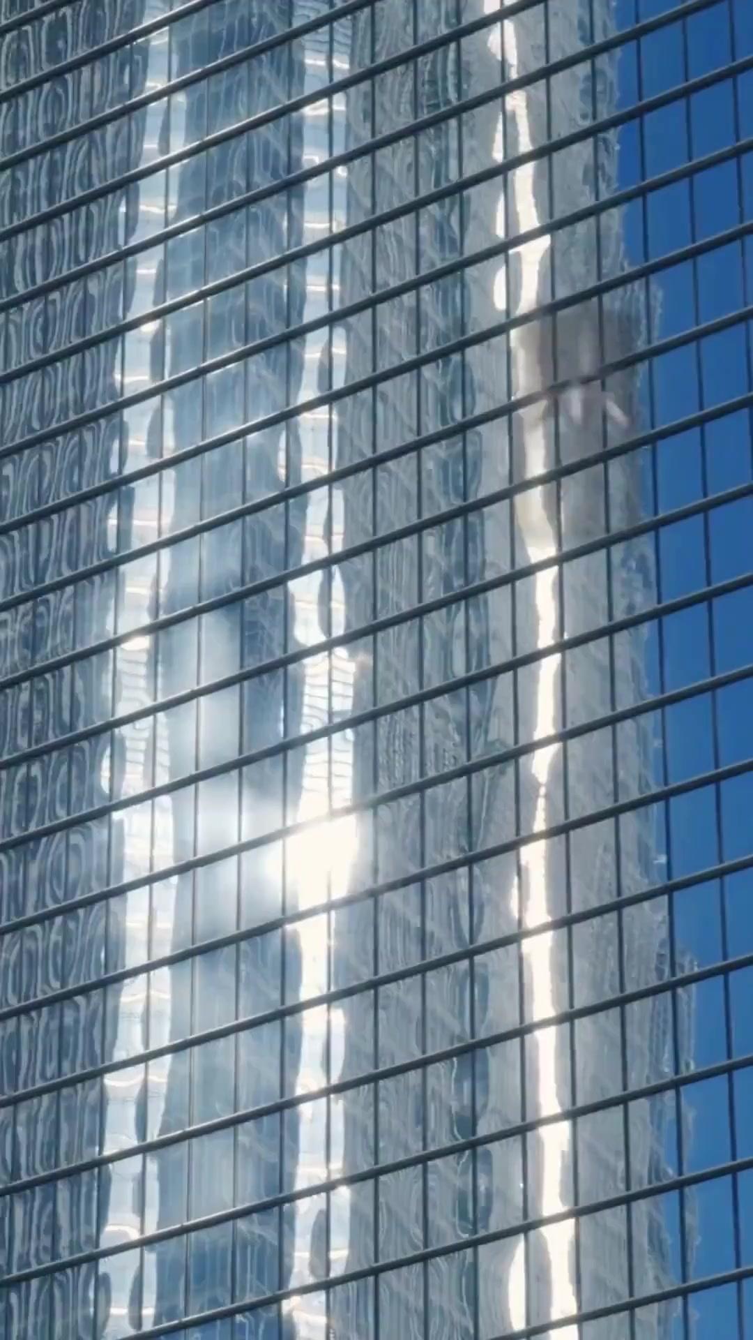 (Doppiaggio) Tra le Tue Braccia, Mi Curo