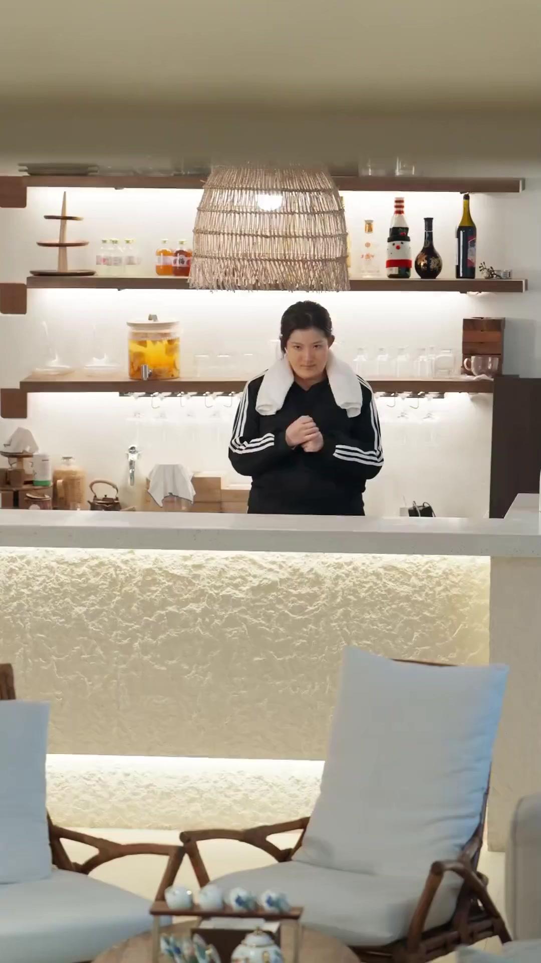 RENAÎTRE POUR TRIOMPHER