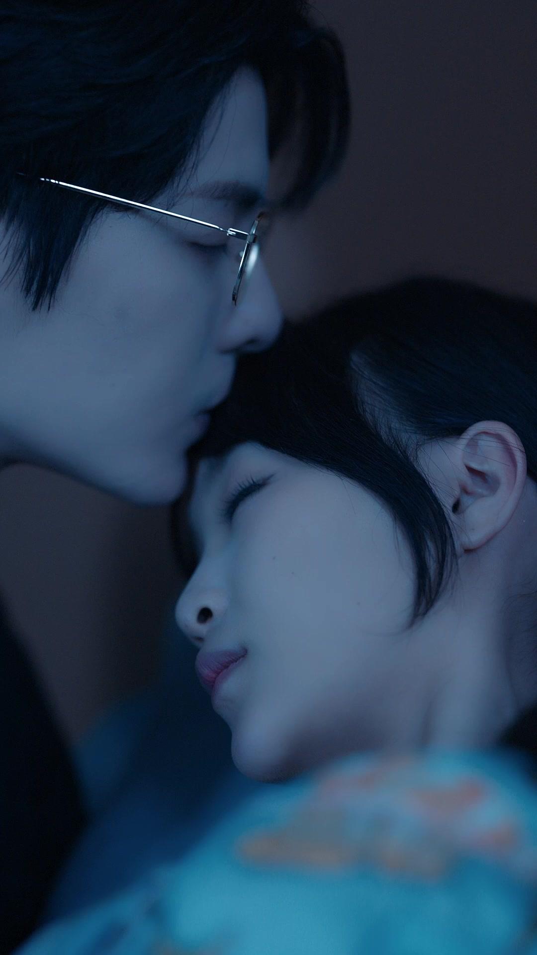 UN MARIAGE INATTENDU