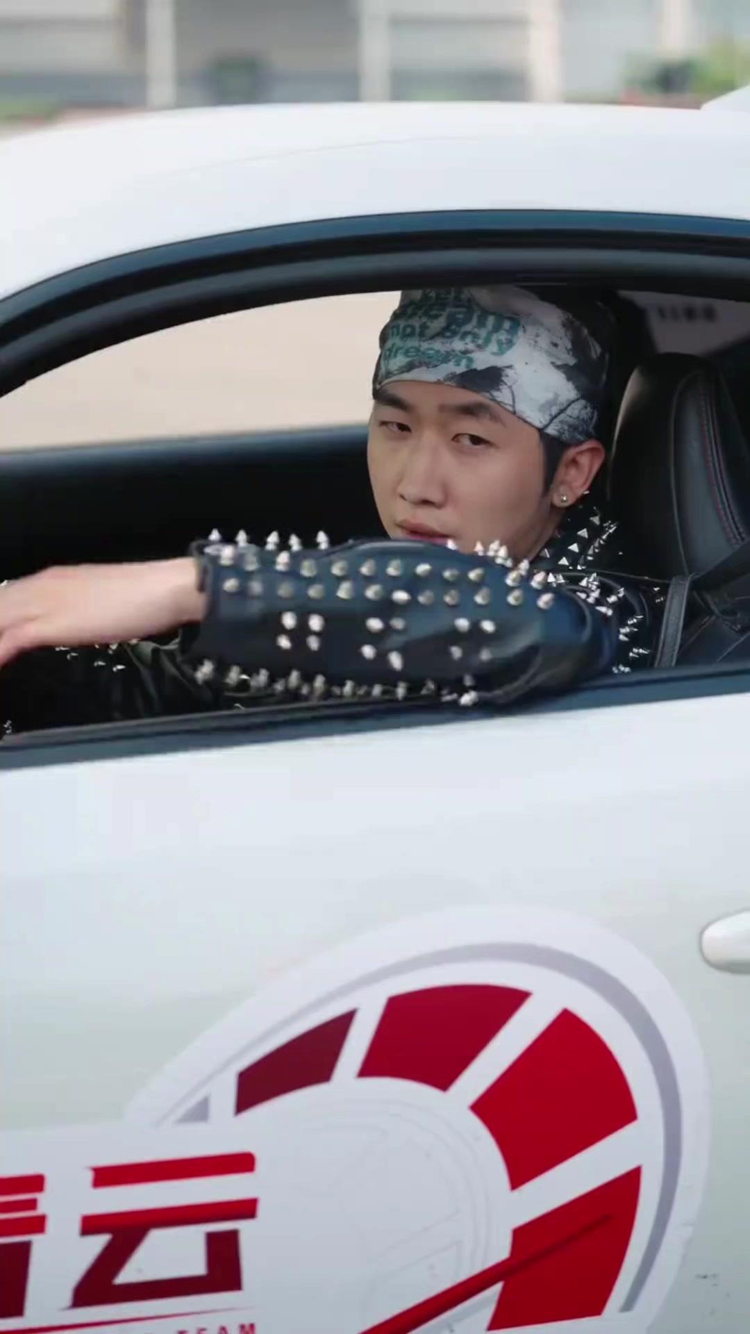  (더빙) 레이싱 챔피언