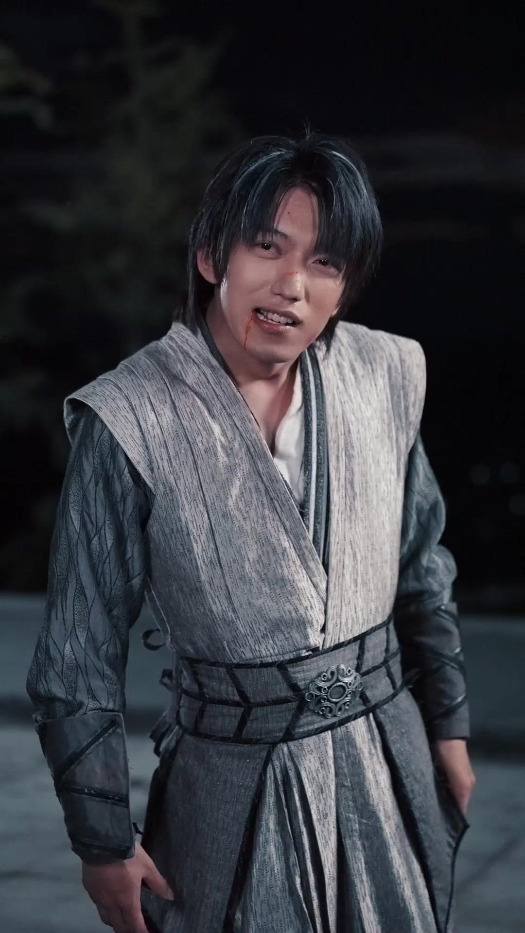 Pedang Patah Menantang Langit