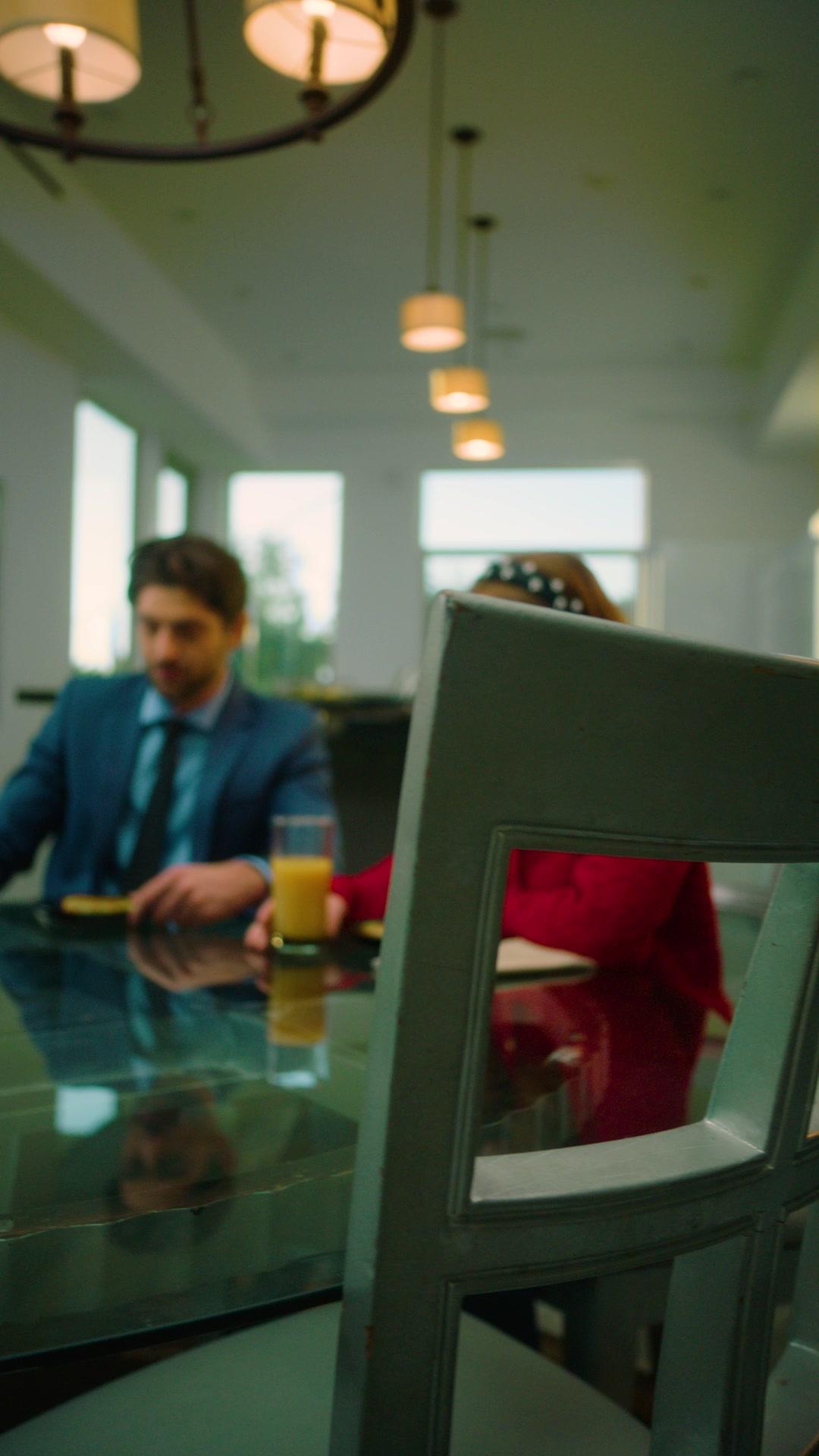 Embarazo inesperado, mimada para siempre