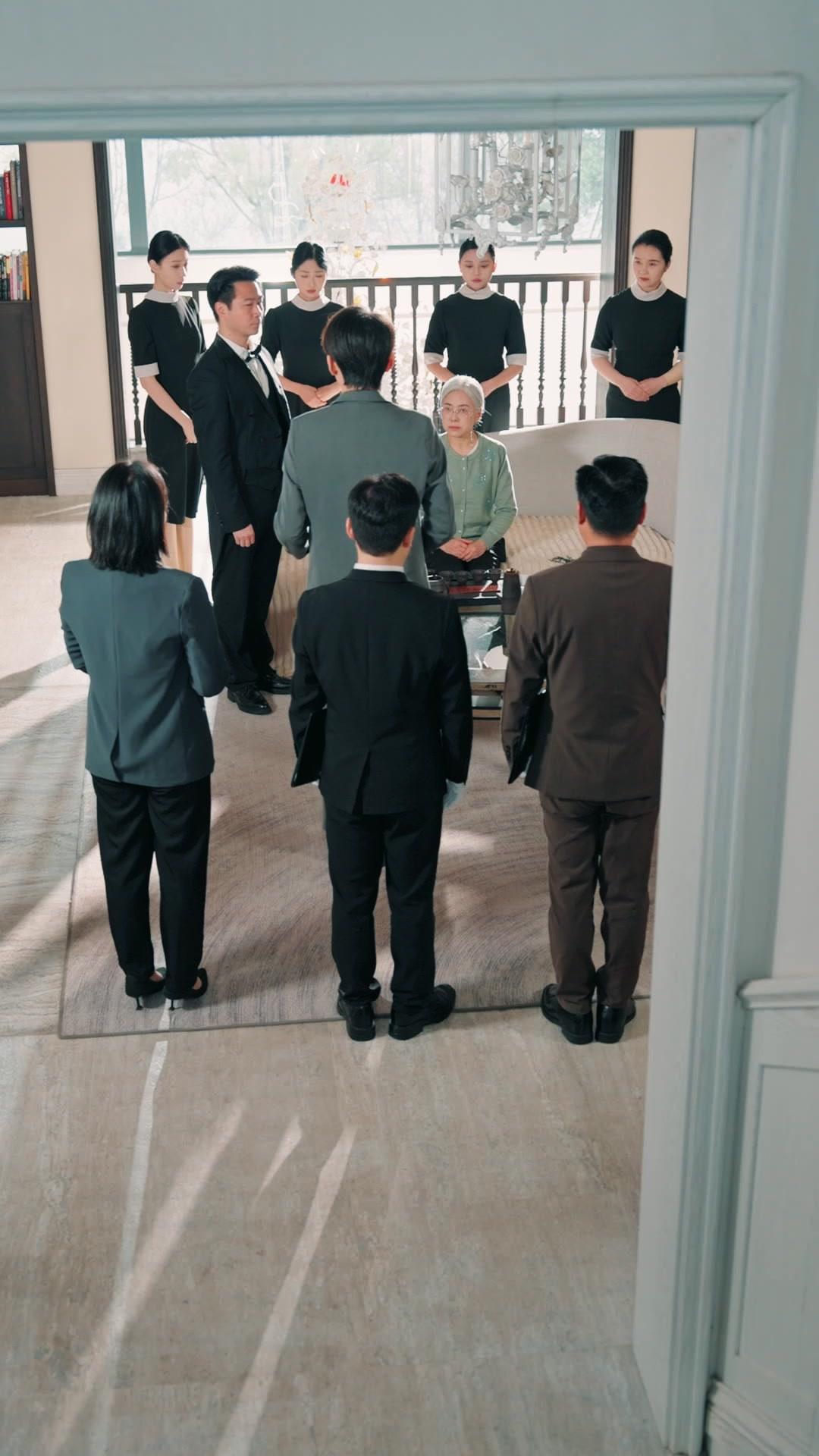 They Mocked Mom. Now They Beg!