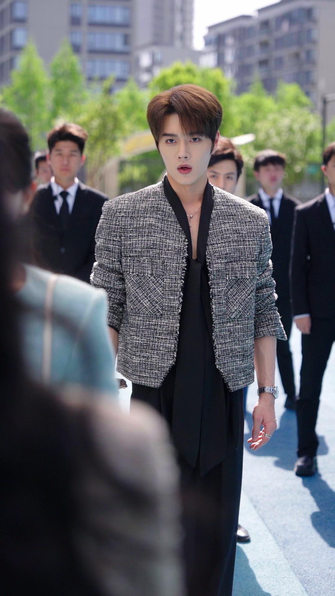 Kabur dari Perjodohan