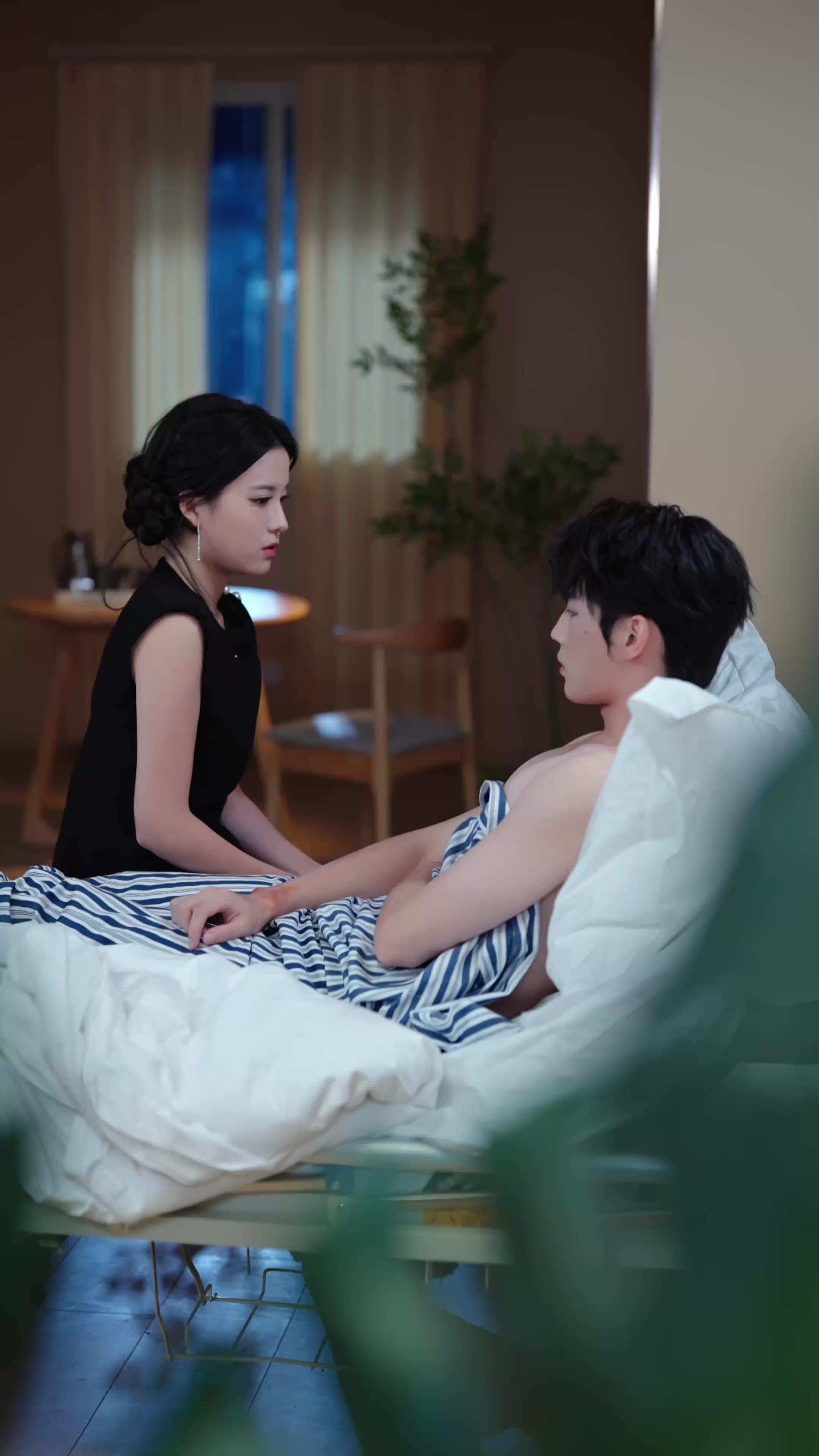 江少，夫人她超能打