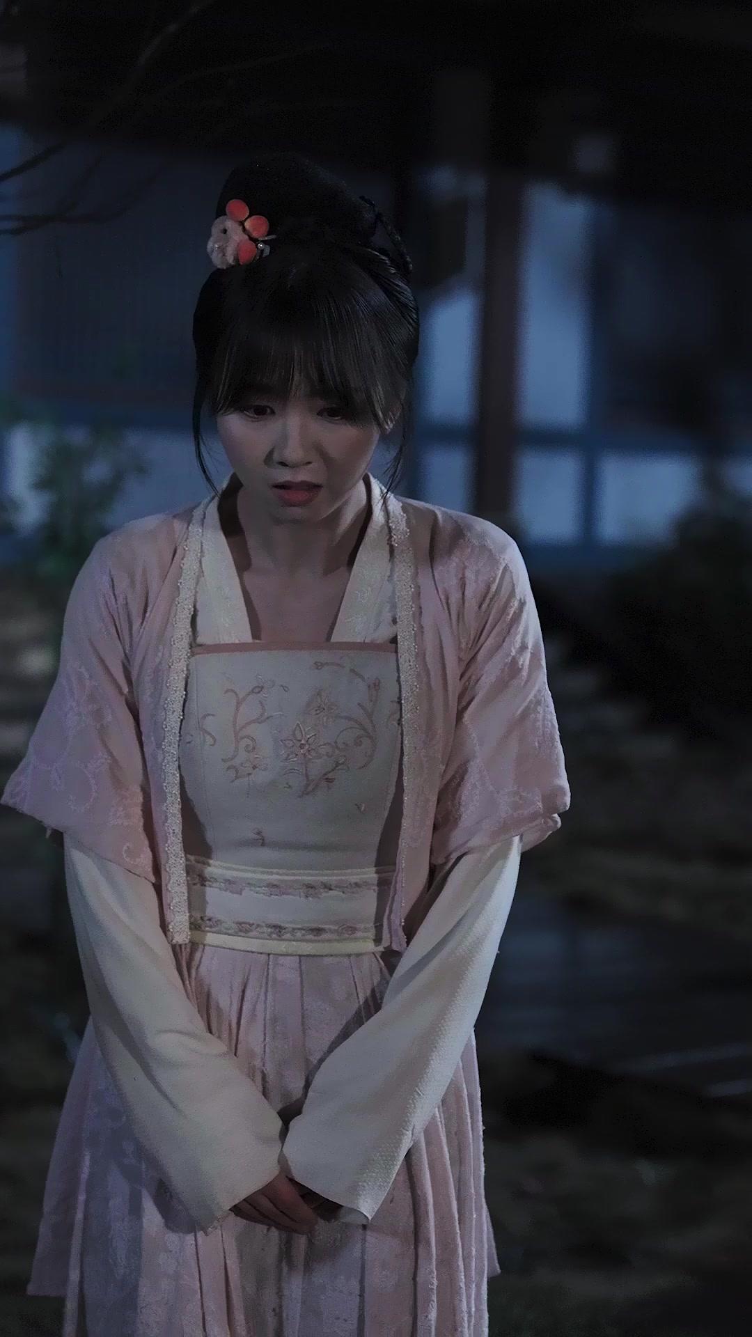 RENAÎTRE ET DEVENIR IMPÉRATRICE