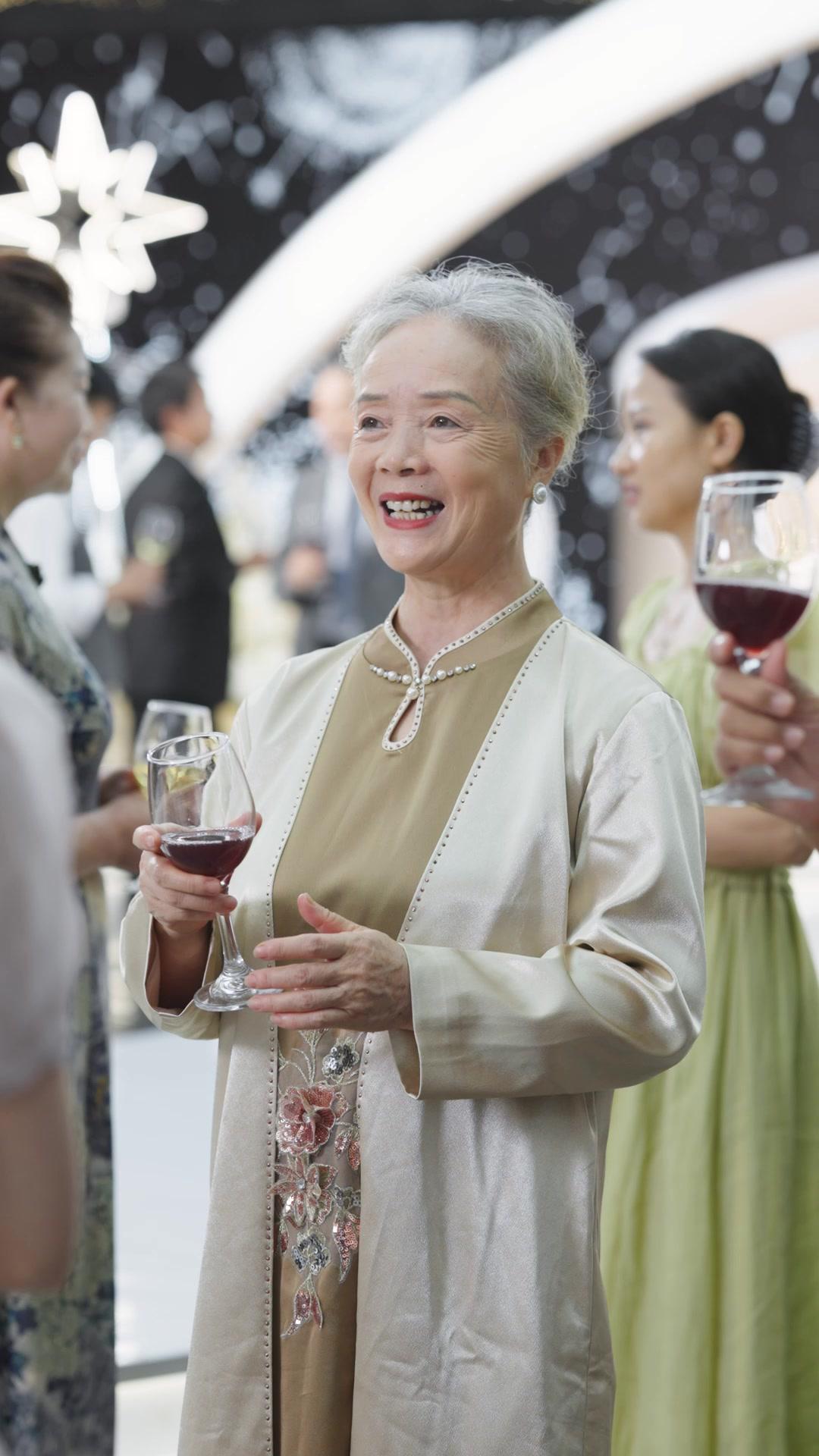 My Tempting Yet Aloof Mr. Right 