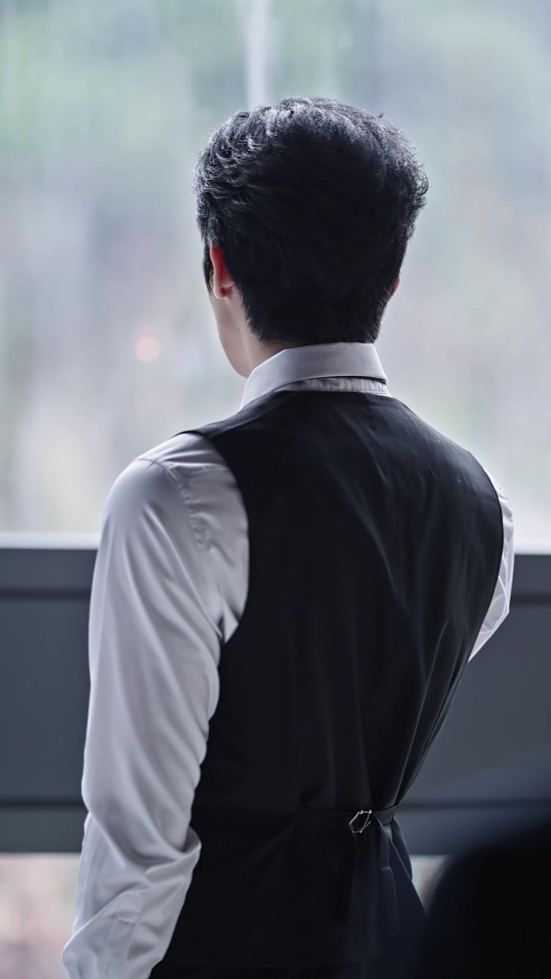 撩到個大佬，他超會撐腰的