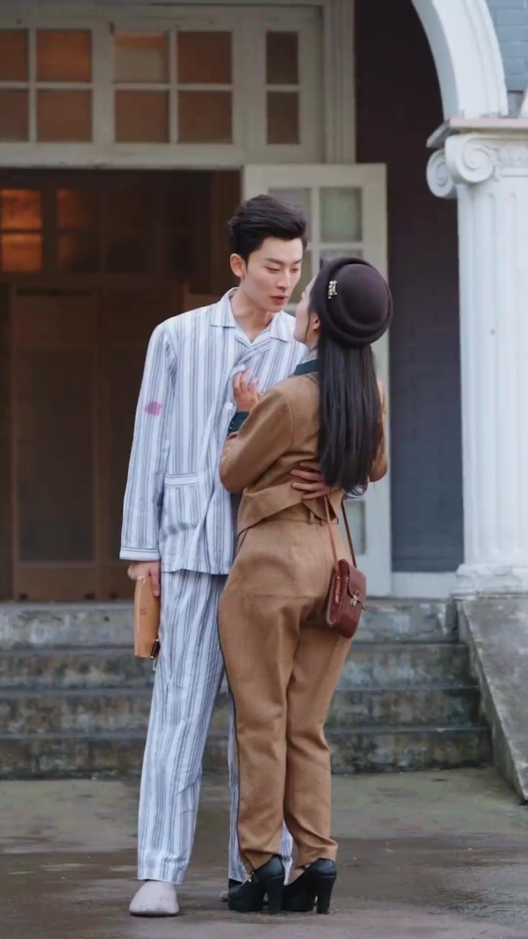 Cinta dan Rahasia Lama