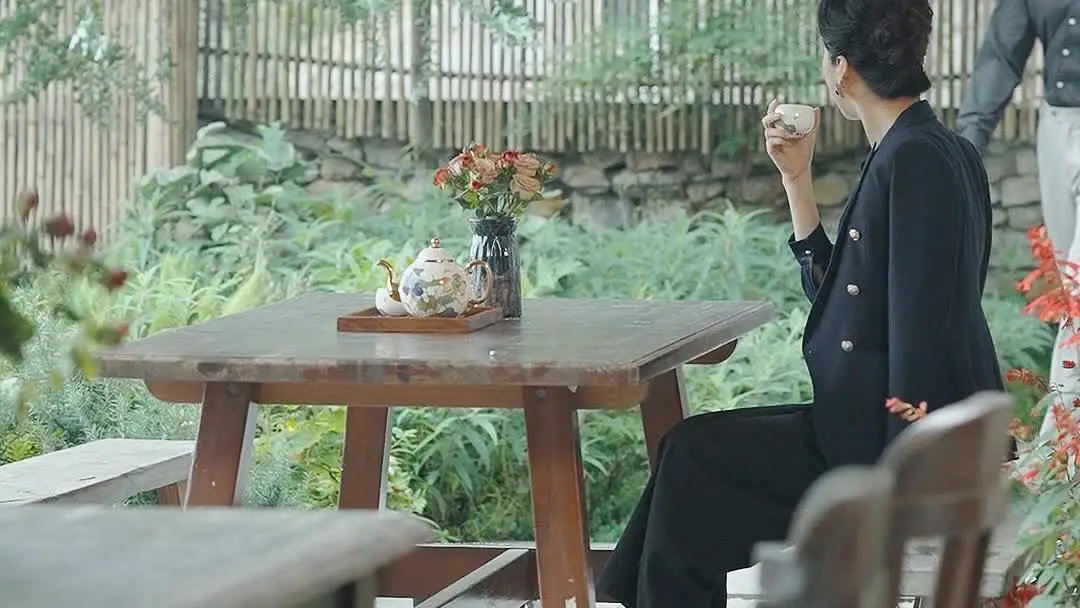 Whispers in the Dance: When Time Stops at the Tea Table