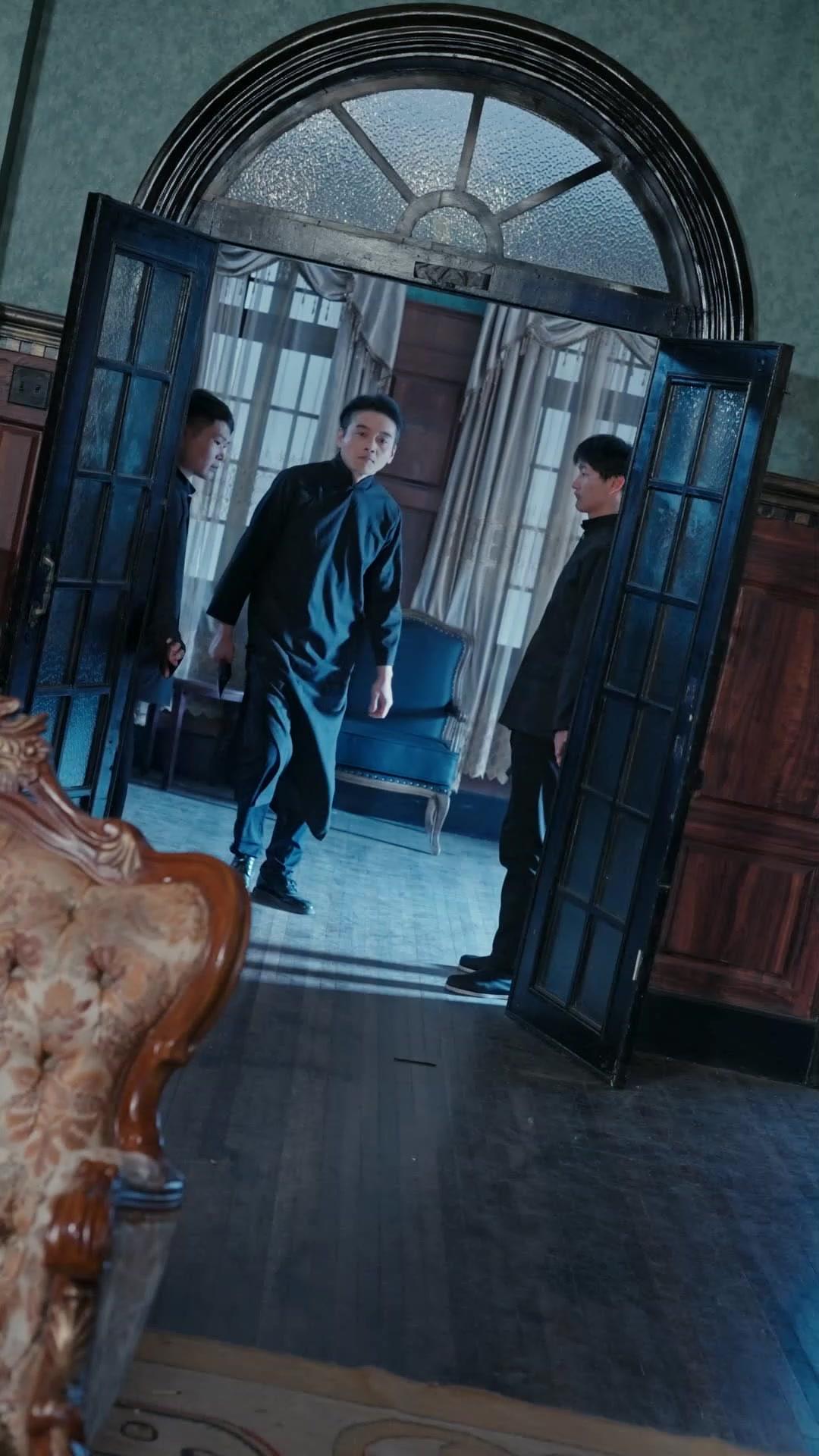 誰說玫瑰沒有槍