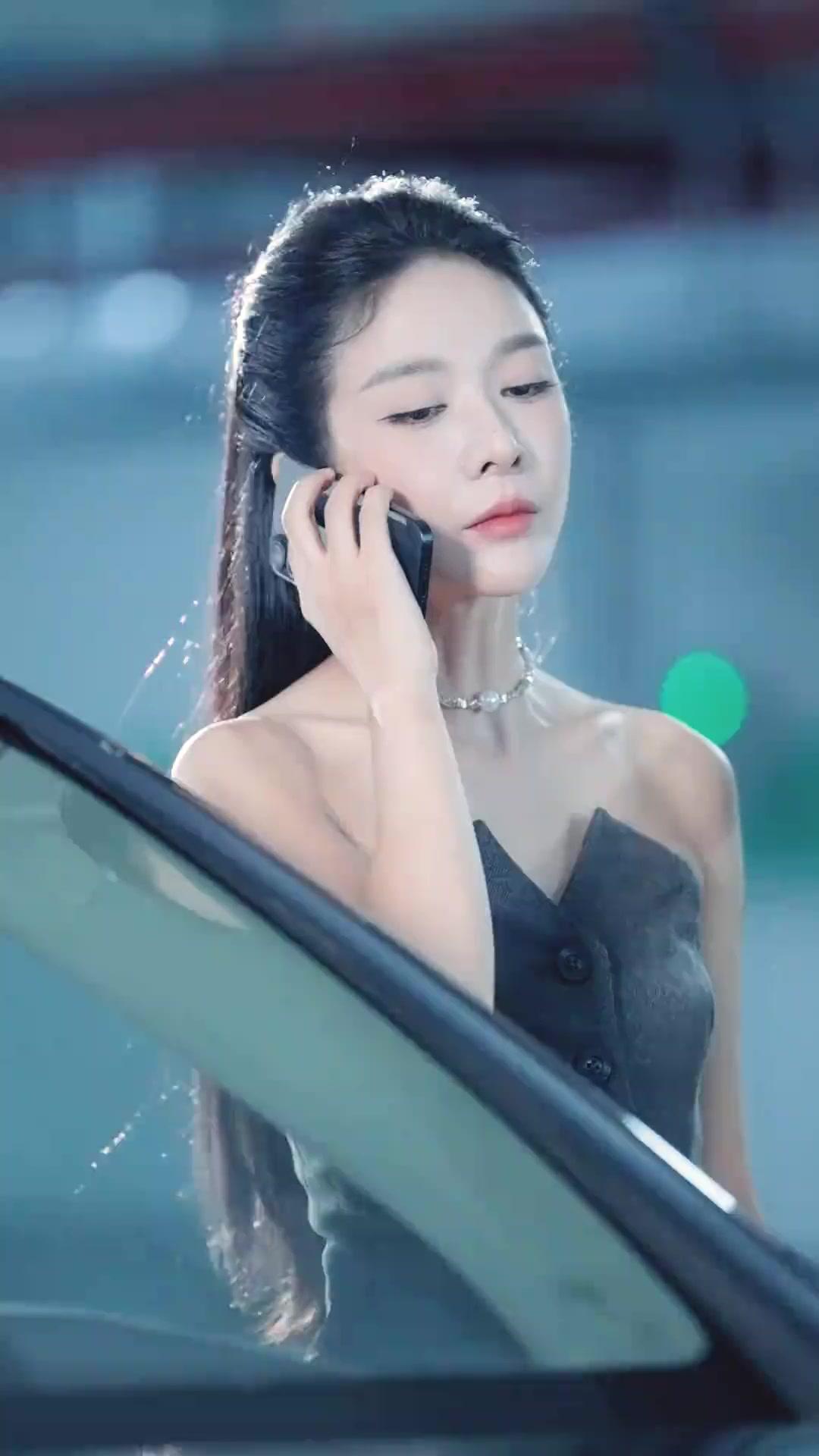 Ratu Bisnis, Puteri Dendam