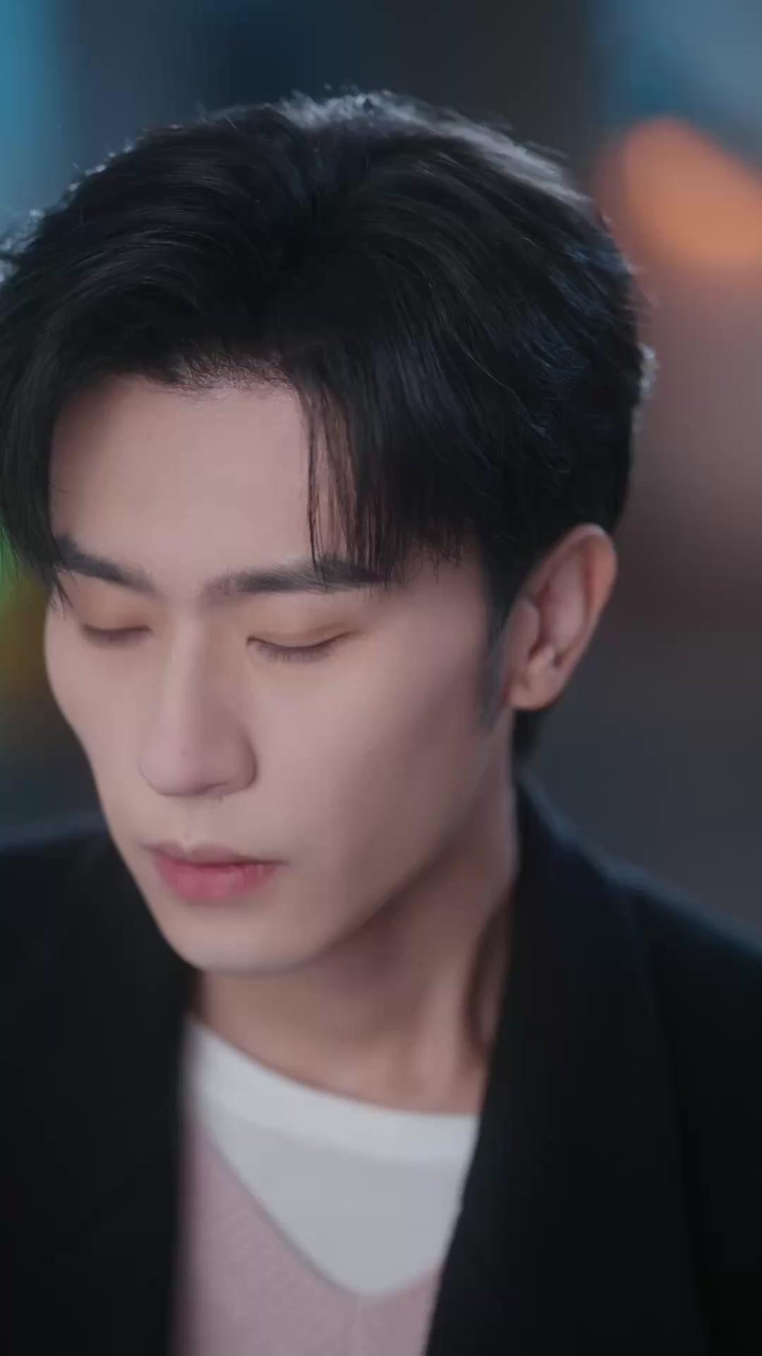 Hợp Đồng Tình Yêu