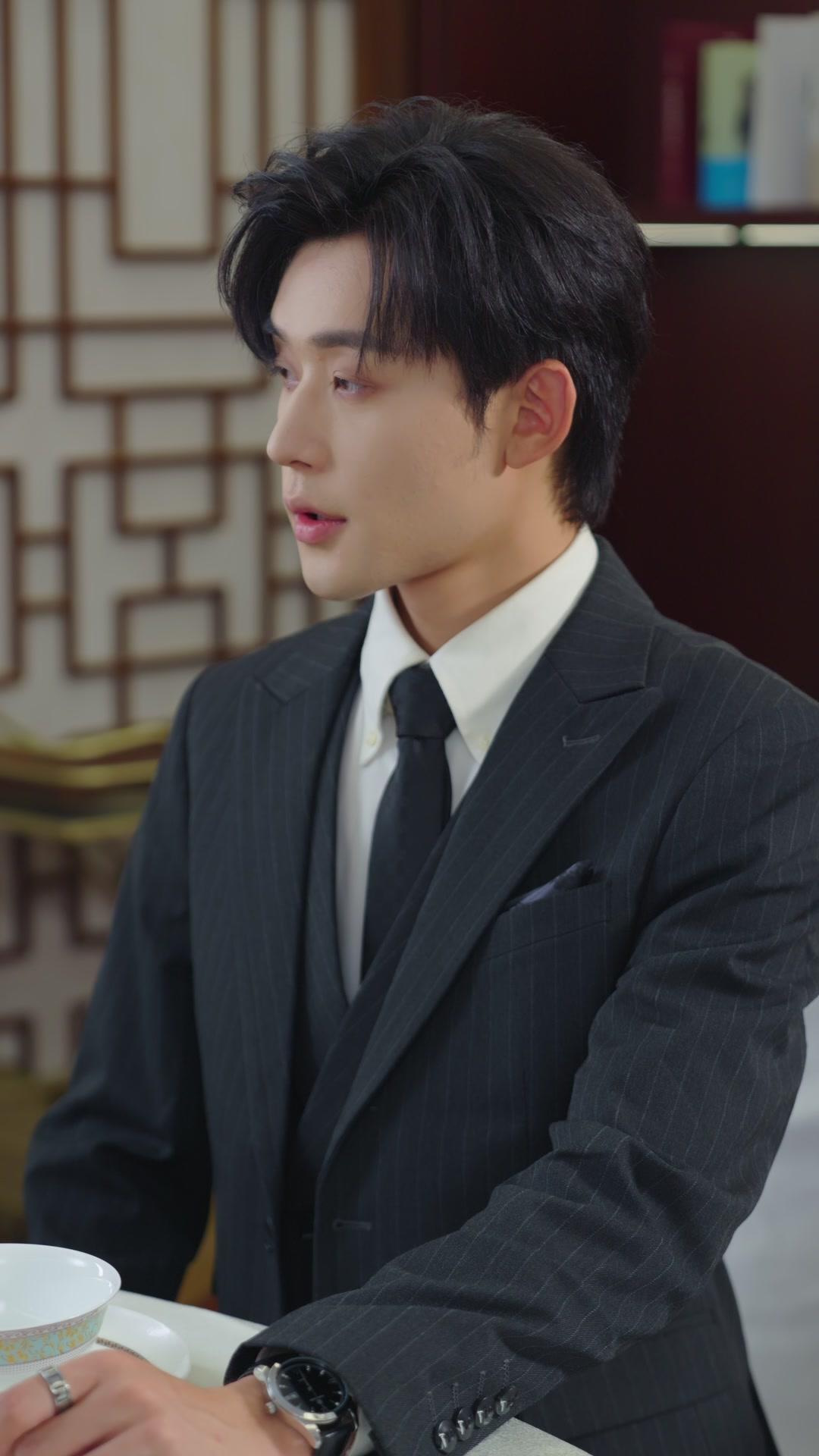 ADIEU L'IMPOSTEUR, BONJOUR MON DESTIN