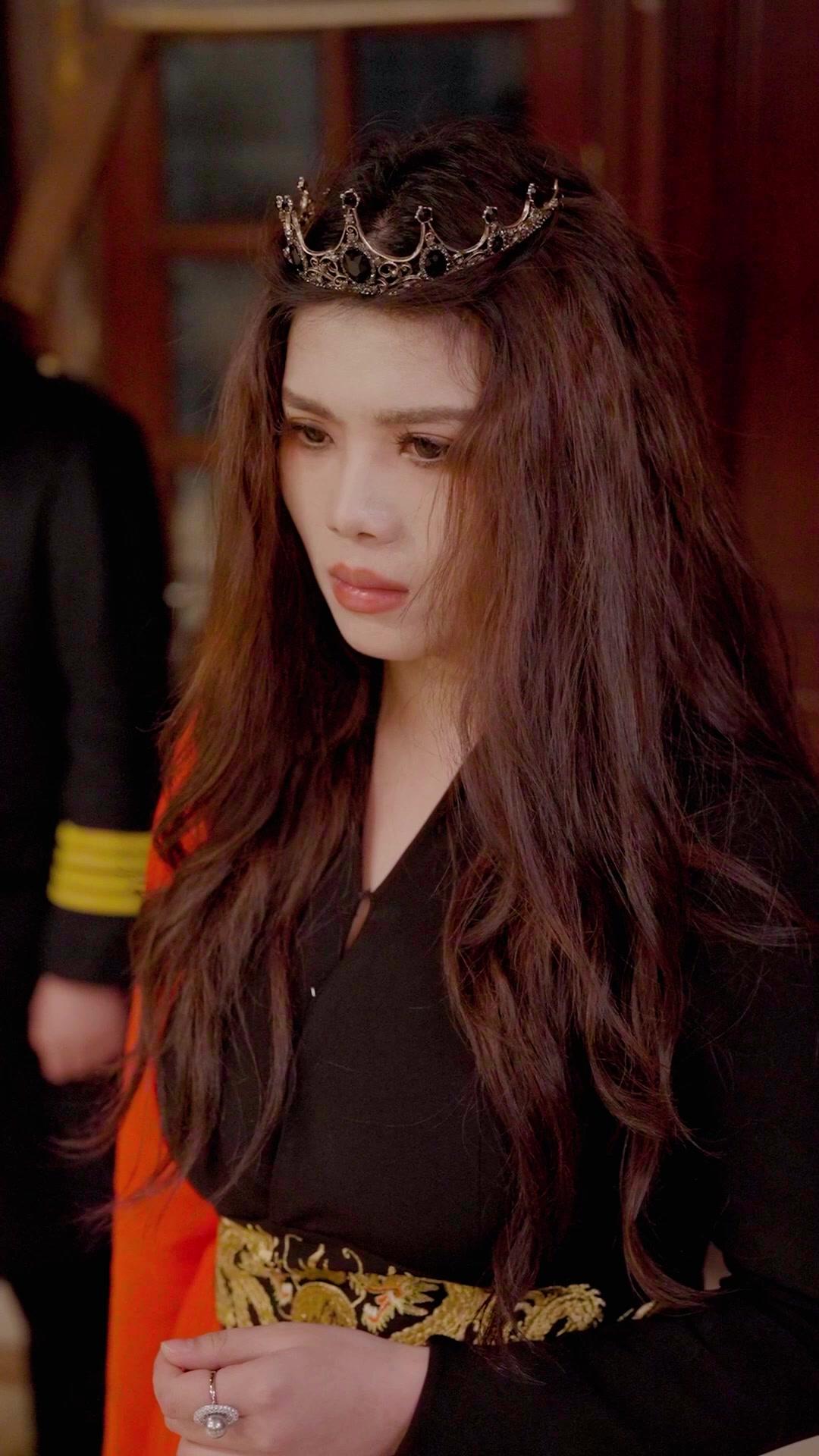 Versteckter Boss： Mehr als ein Lieferant