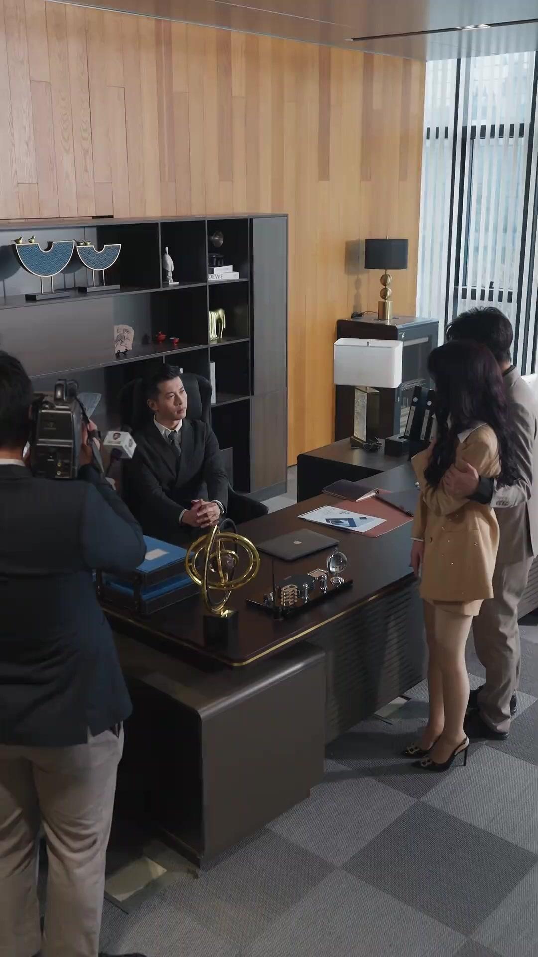 سقوط الأقنعة: نهاية الخائنين