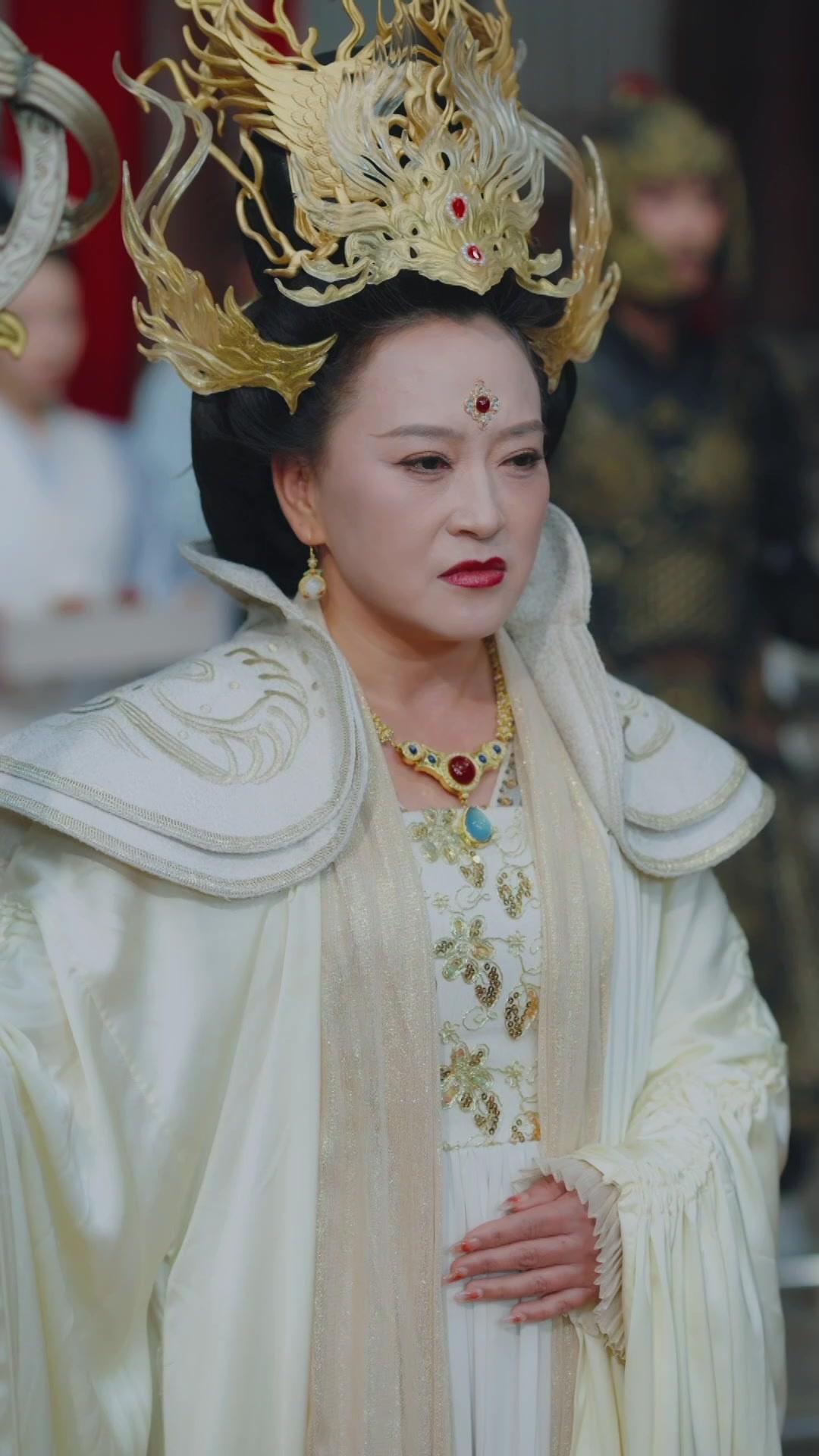 Tiada yang Tahu Identitasku