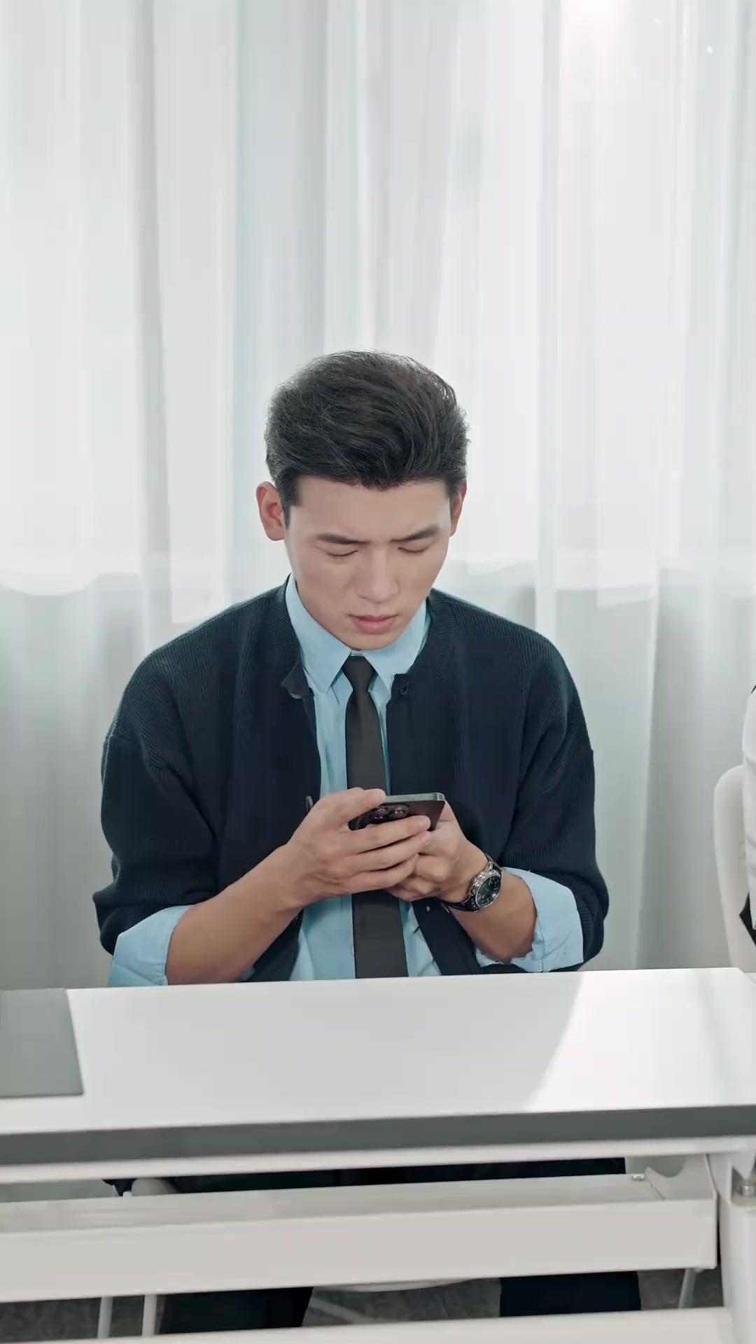 Pacar Bayaran itu Bosku