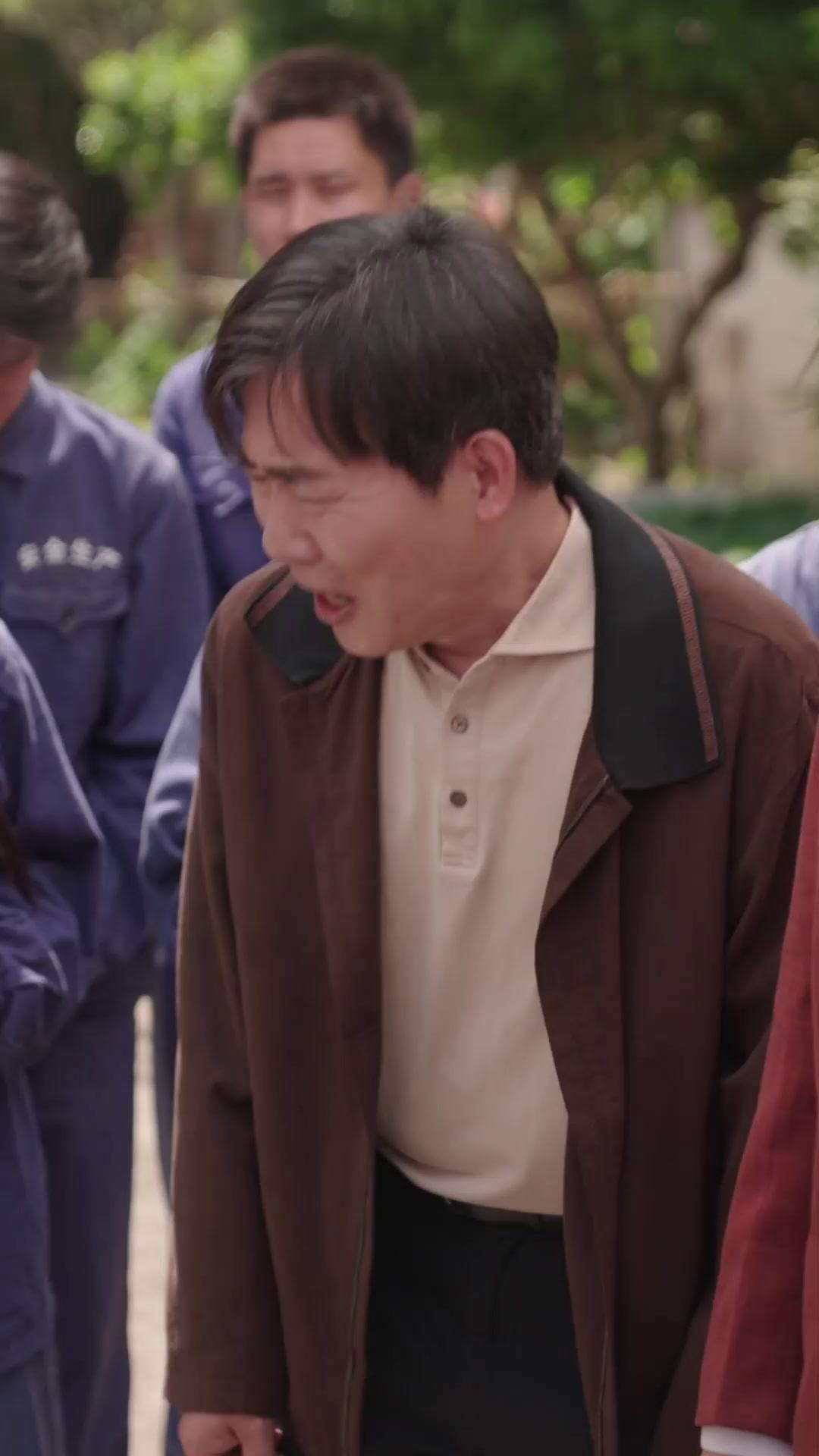 Ingatan Terakhir Sang Kepala Pabrik