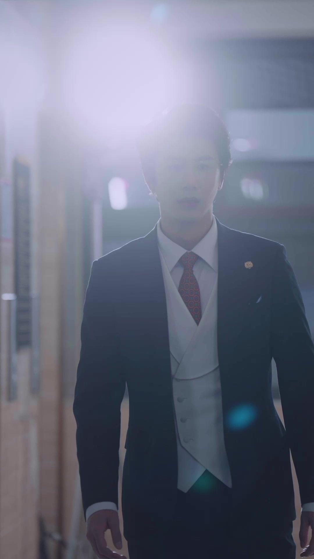 Cinta di Balik Lukisan