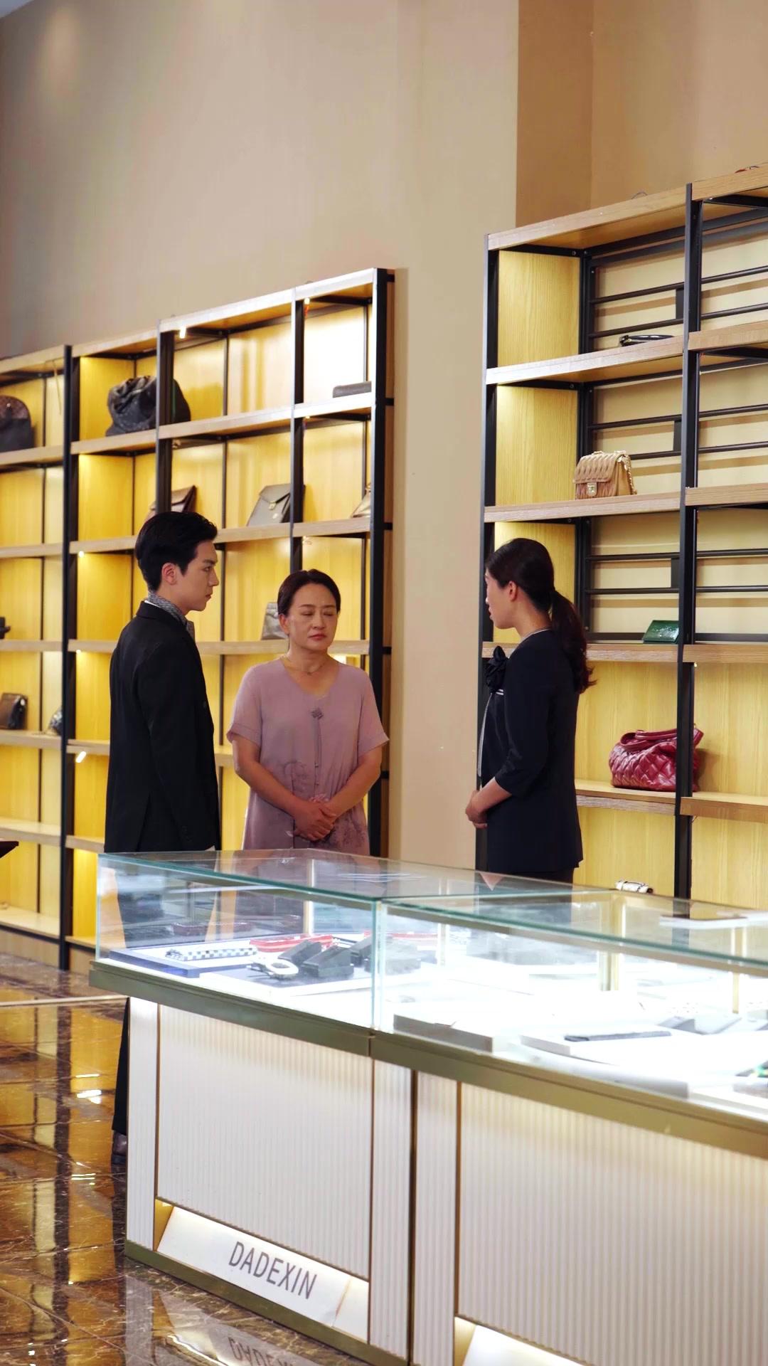 Pengkhianatan Anak Angkat 