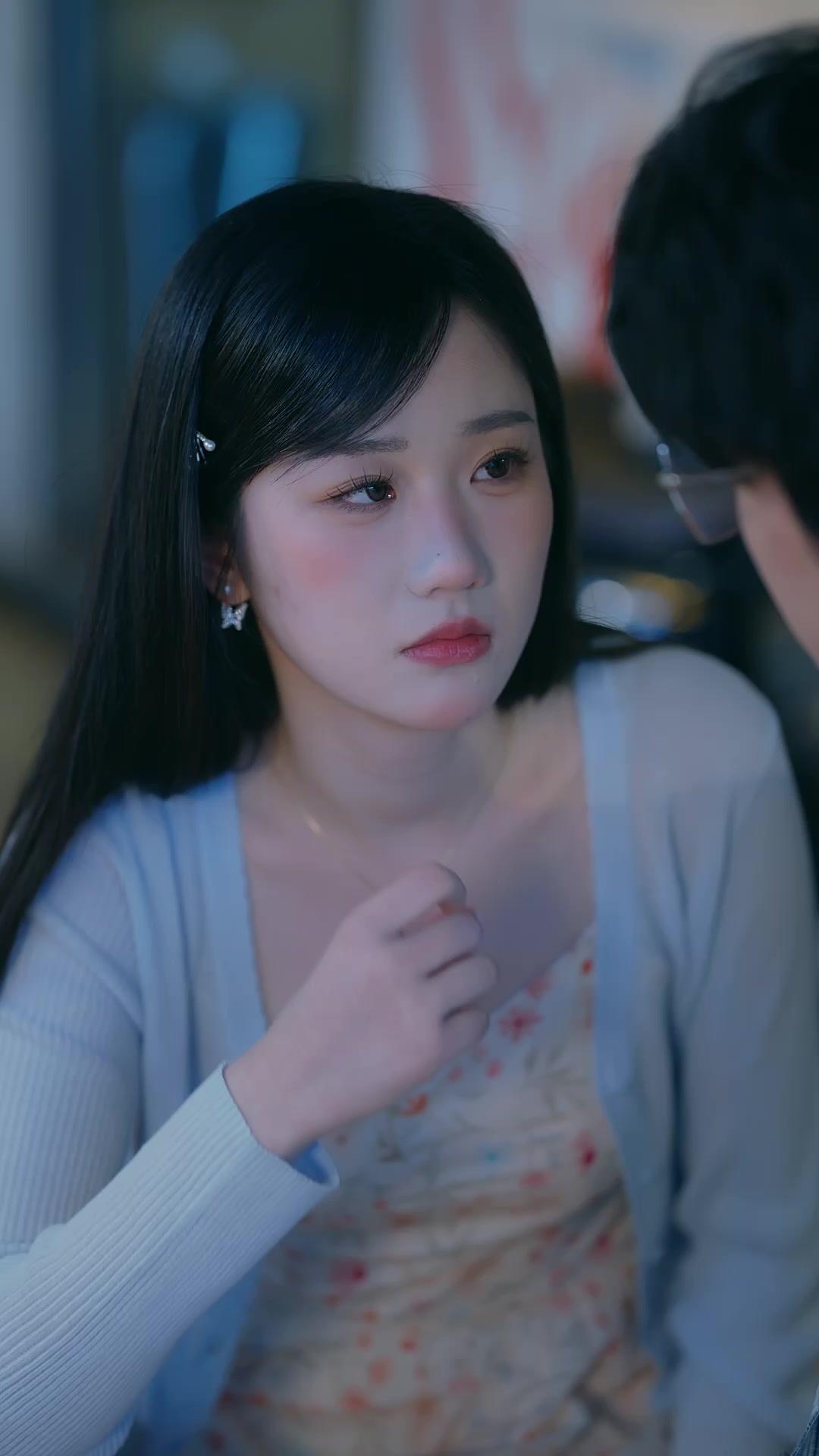 Amor secreto, bajo el mismo techo 