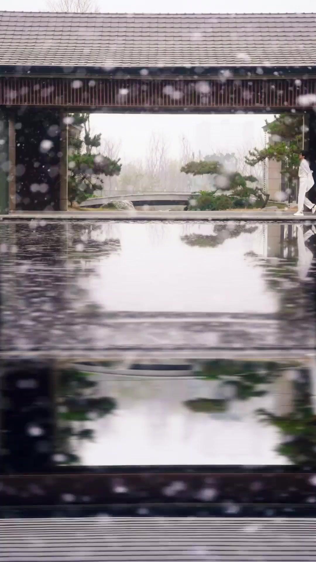 (Dublagem) Amor em Duas Vidas, Destino em Vão