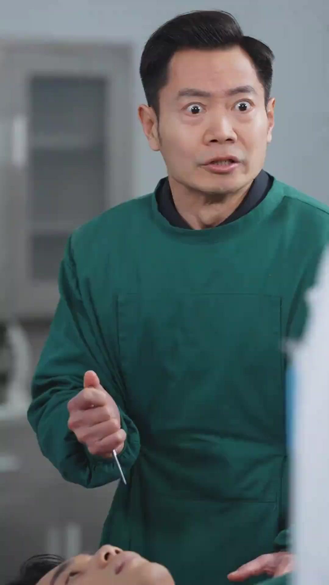 طبيب الأشباح ذو السيف