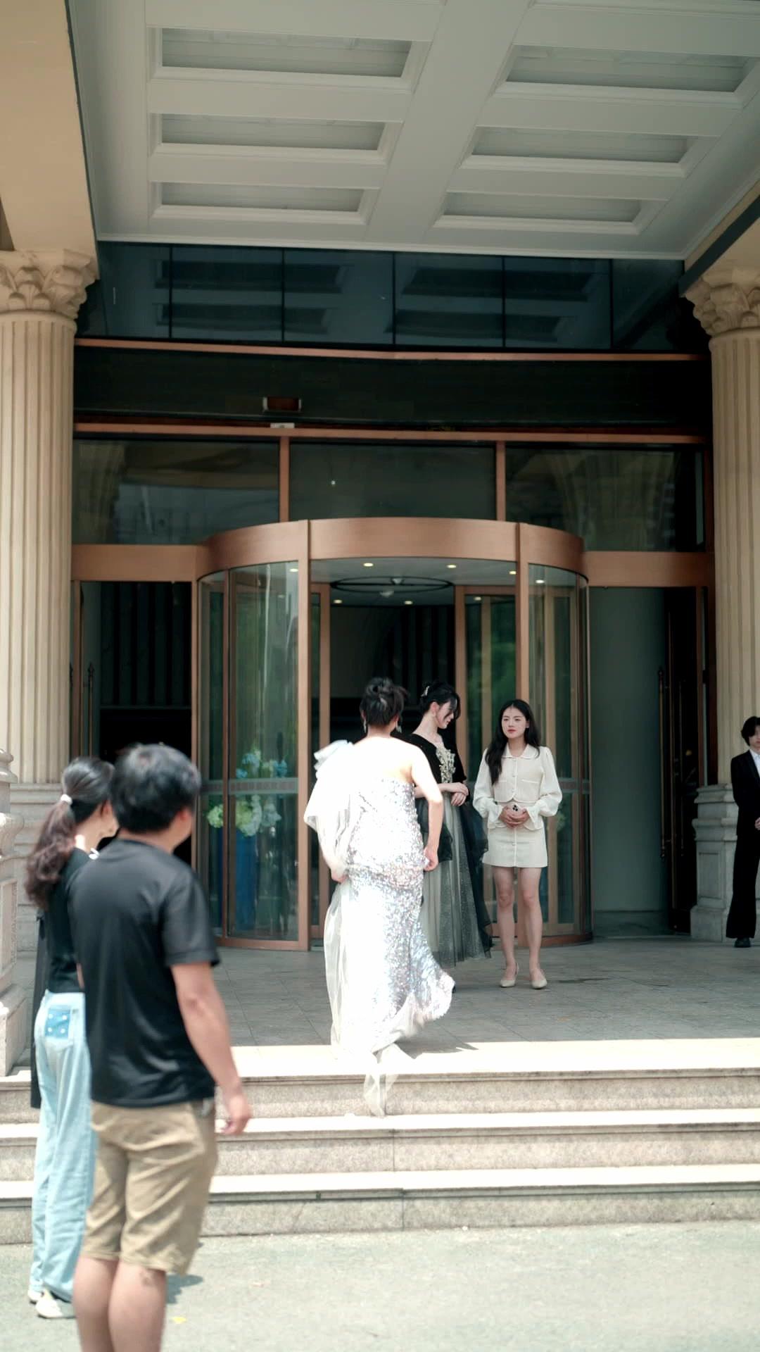 Bố Con Là Chiến Thần