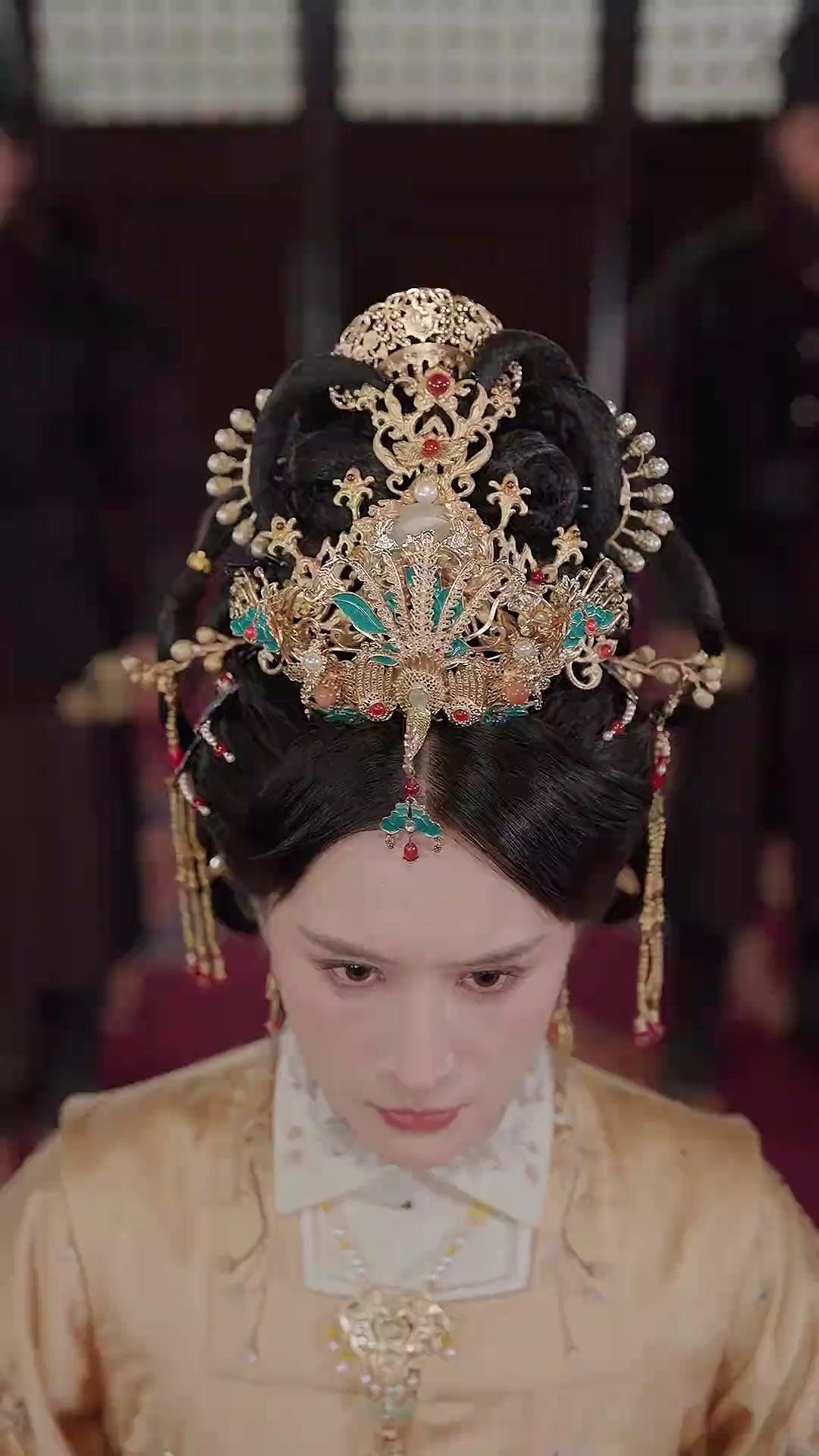 MARGUERITE DE CHAMPAGNE